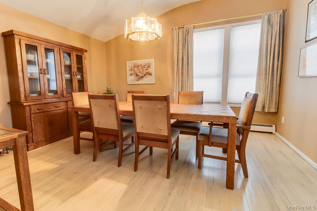 #14 photo, 14 Hills Park Lane, Smithtown , NY 11787