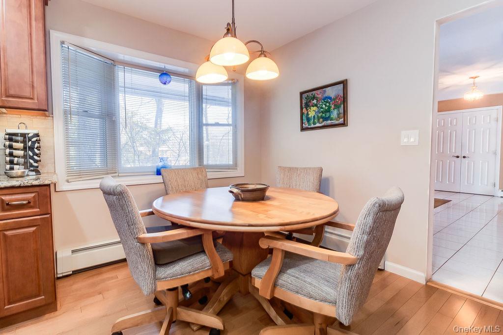 #18 photo, 14 Hills Park Lane, Smithtown , NY 11787