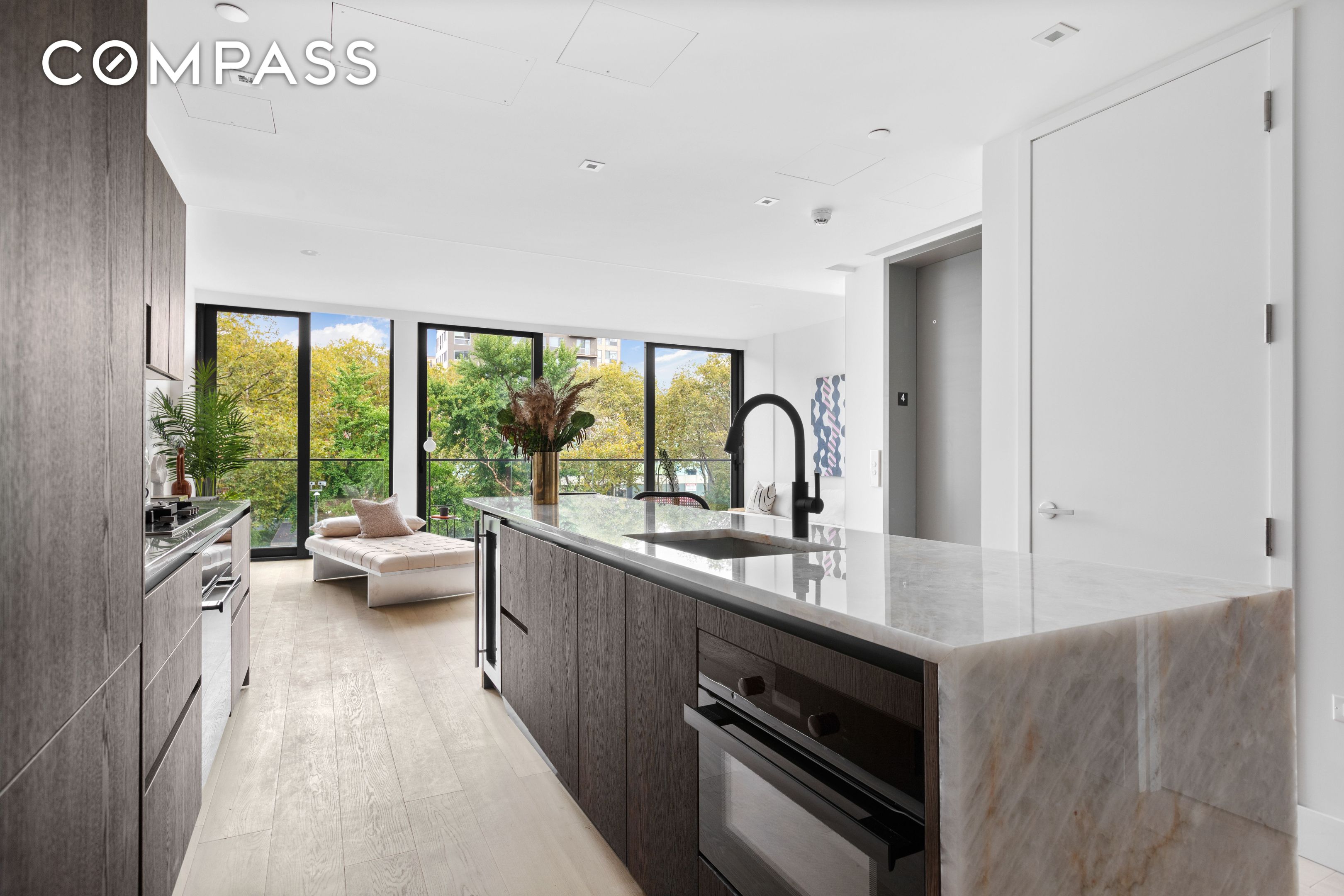 #3 photo, 165 Chrystie Street, Lower East Side , NY 10002