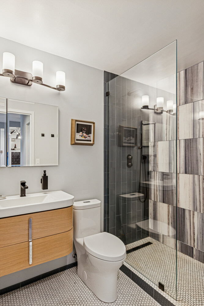 #11 photo, 275 GREENWICH Street, Tribeca , NY 10007