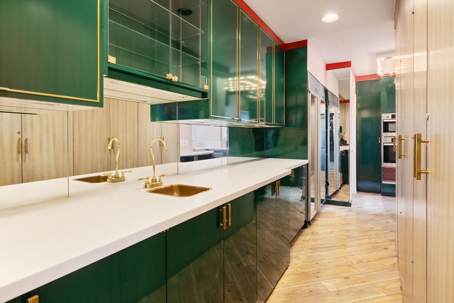 #11 photo, 150 CENTRAL Park S, मैनहटन Central Park South , NY 10019