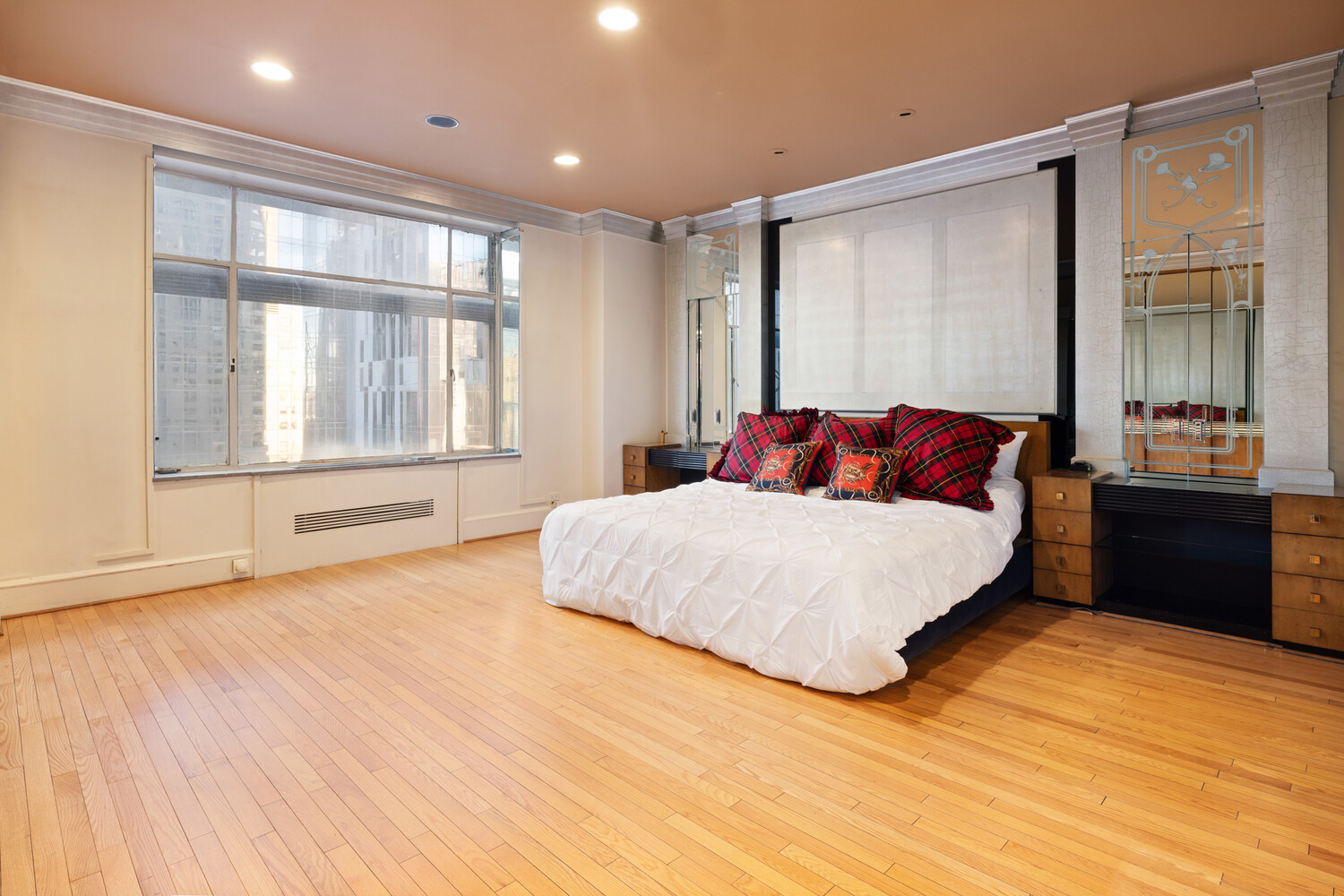 #14 photo, 150 CENTRAL Park S, मैनहटन Central Park South , NY 10019