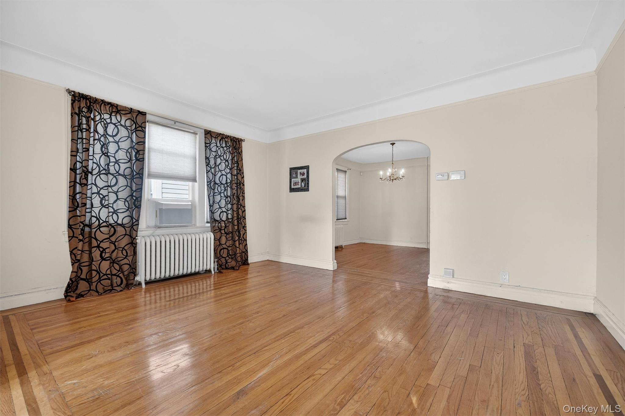 #6 photo, 1850 Hone Avenue, Bronx , NY 10461