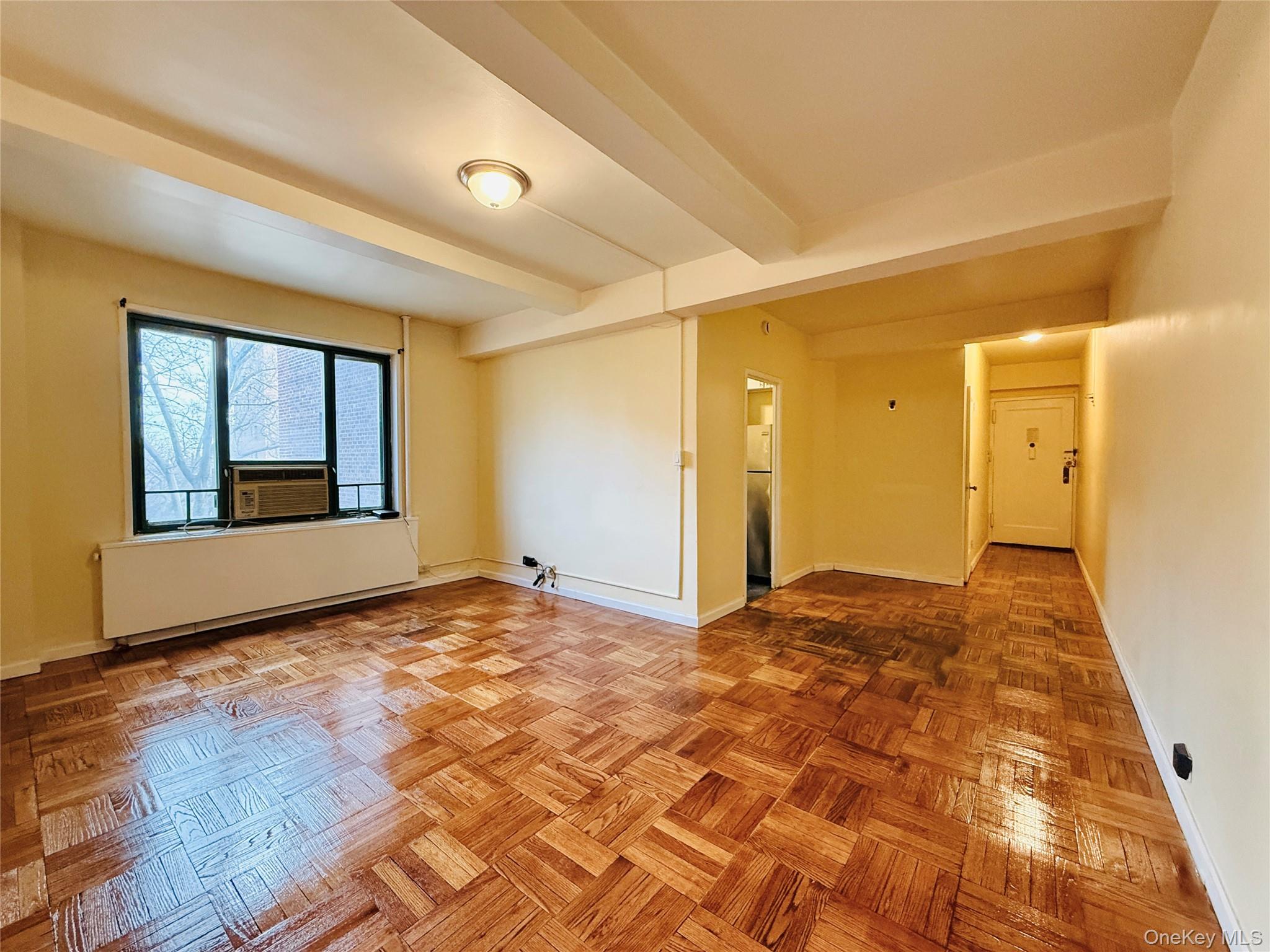 #5 photo, 1576 Unionport Road, Bronx , NY 10462