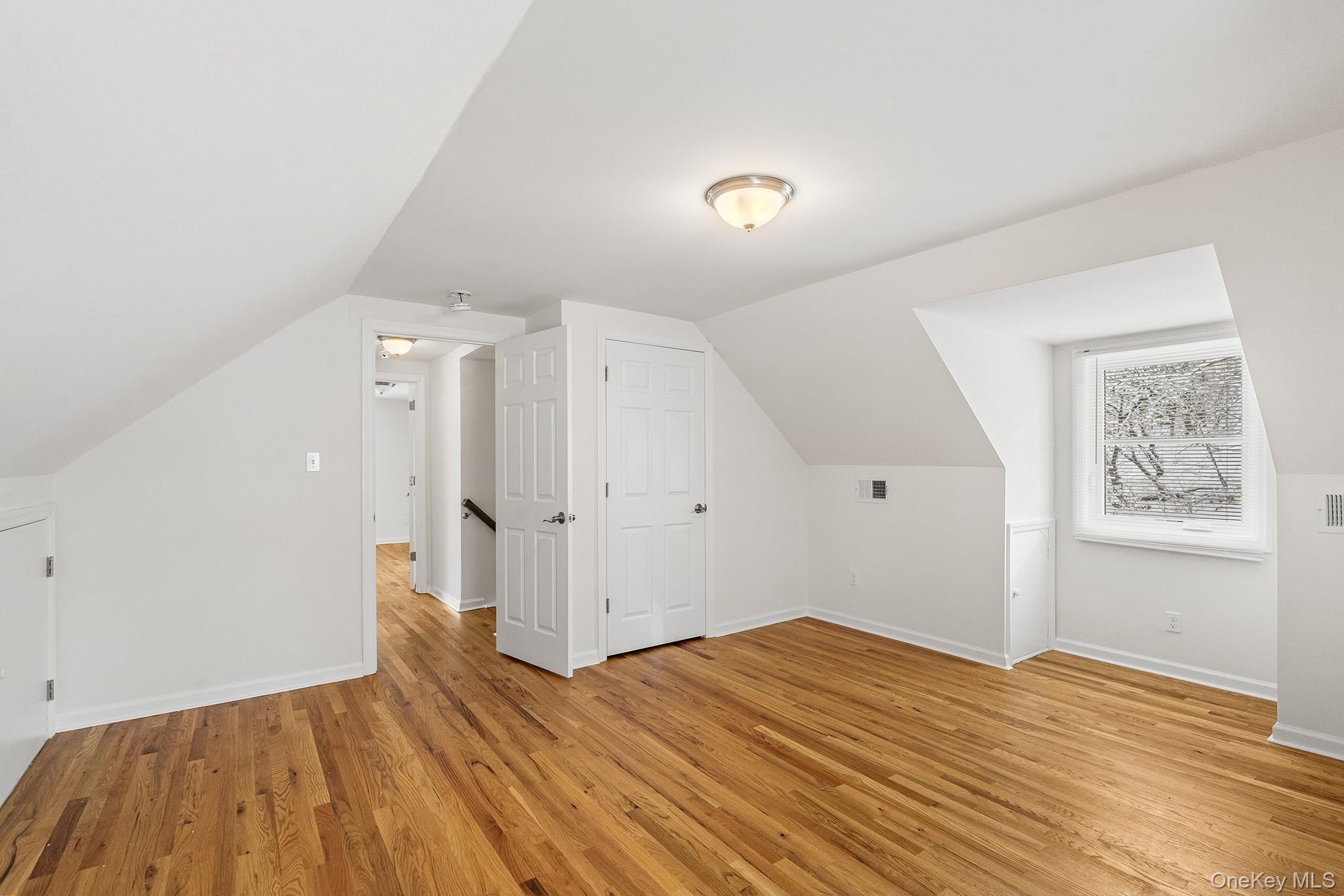 #13 photo, 3483 Overlook Avenue, Yorktown Heights , NY 10598