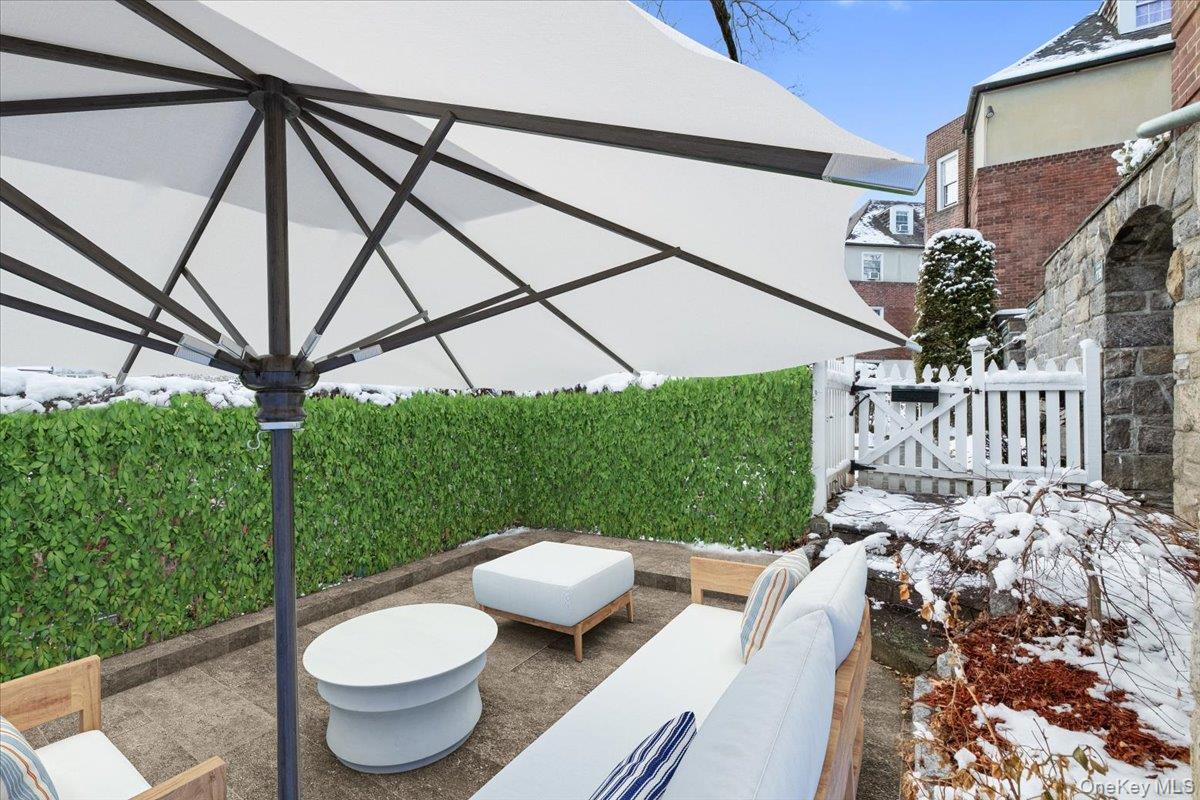 #2 photo, 5 Campus Place, Scarsdale , NY 10583