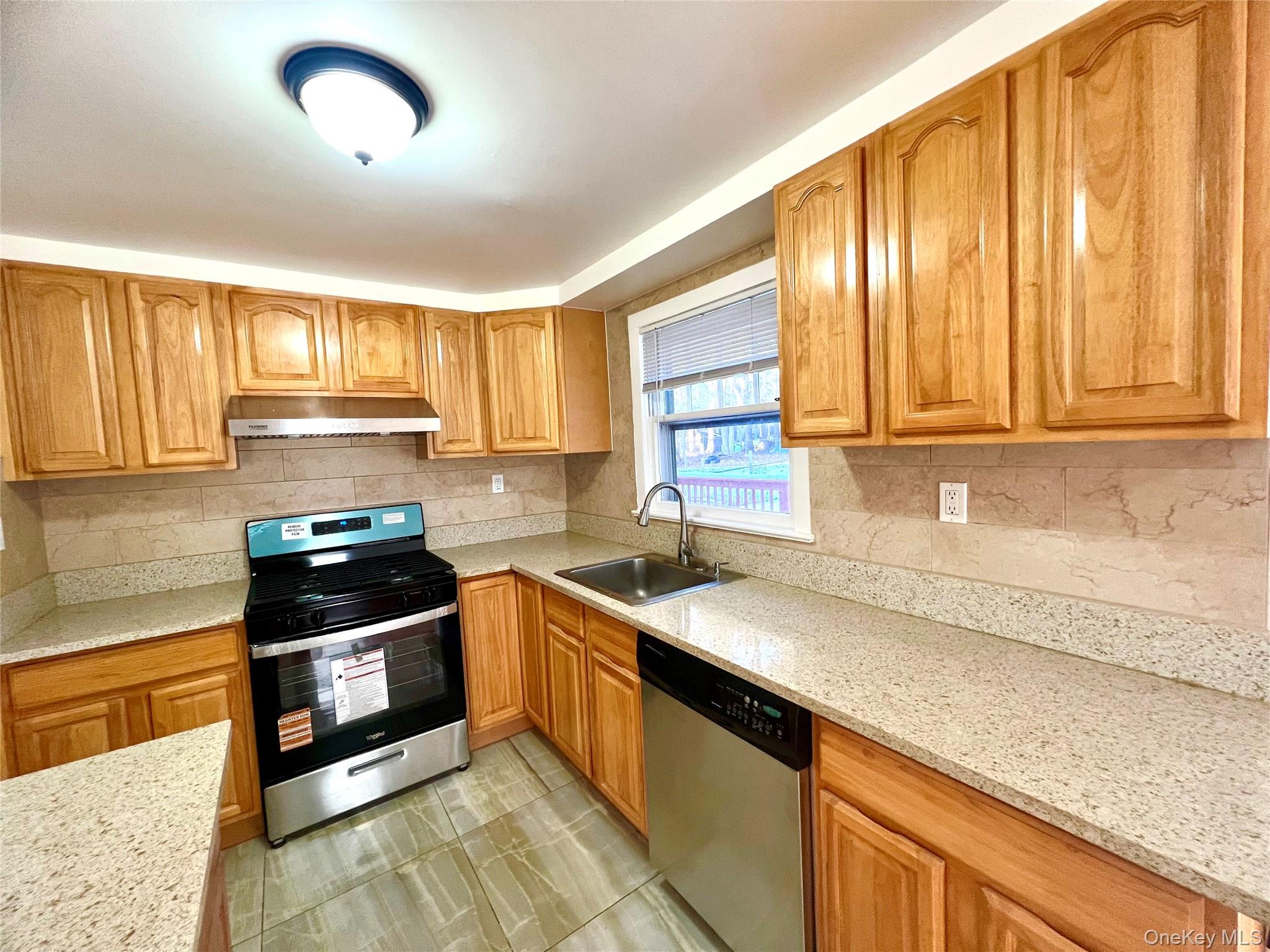 #7 photo, 23 Independence Avenue, Middletown , NY 10940