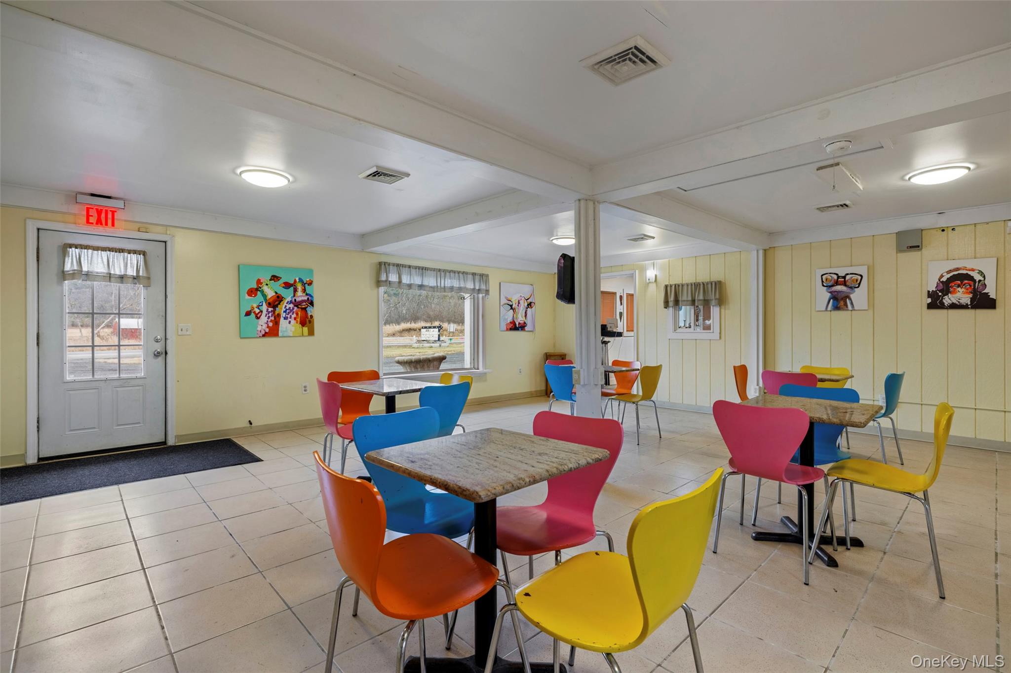 #20 photo, 11051 State Route 9W, Coxsackie , NY 12051