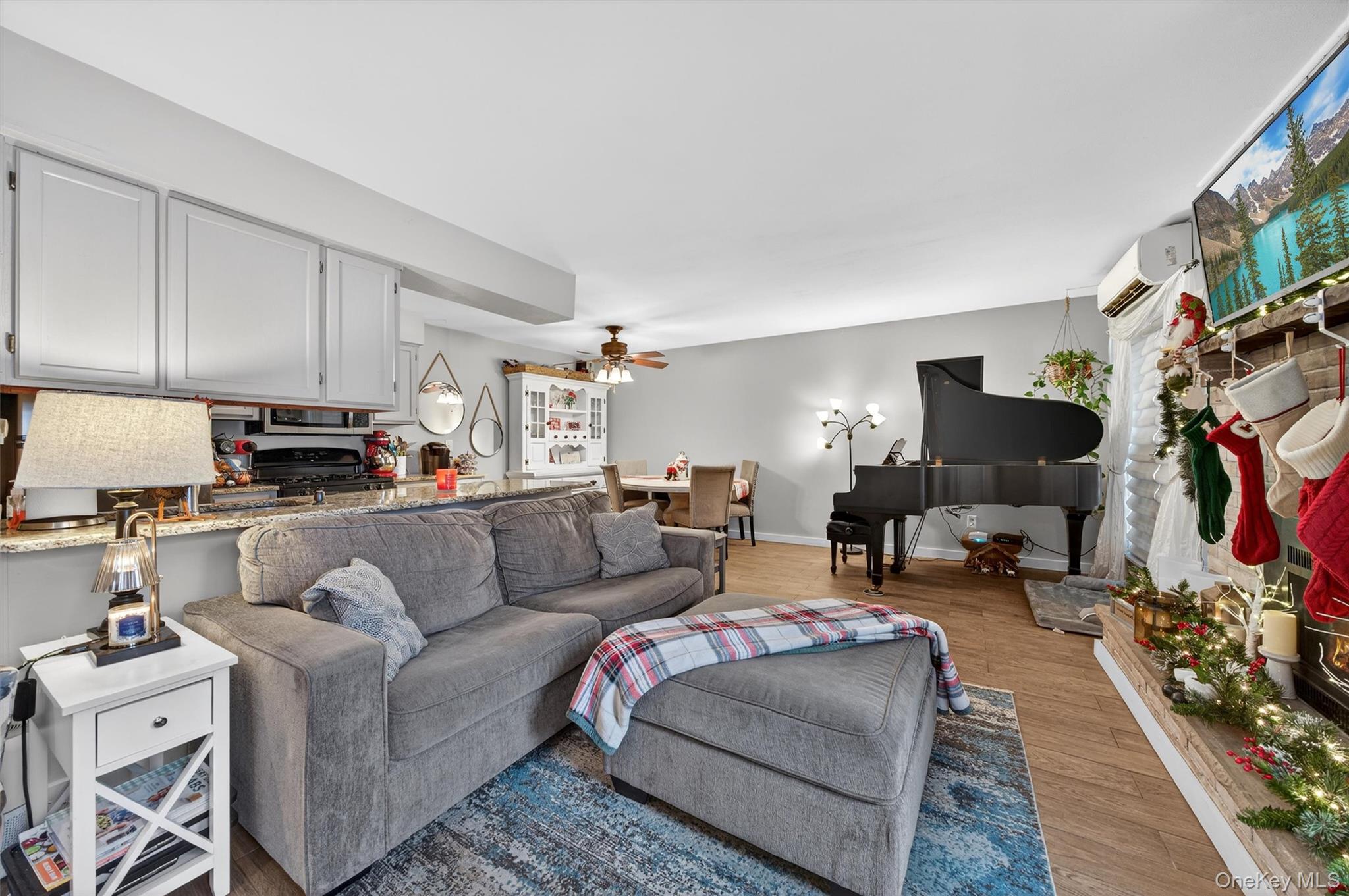 #4 photo, 74 Homestead Vil Drive, Warwick , NY 10990