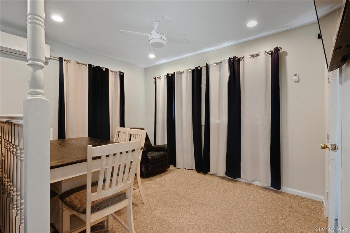 #11 photo, 5 Plum Tree Lane, Commack , NY 11725