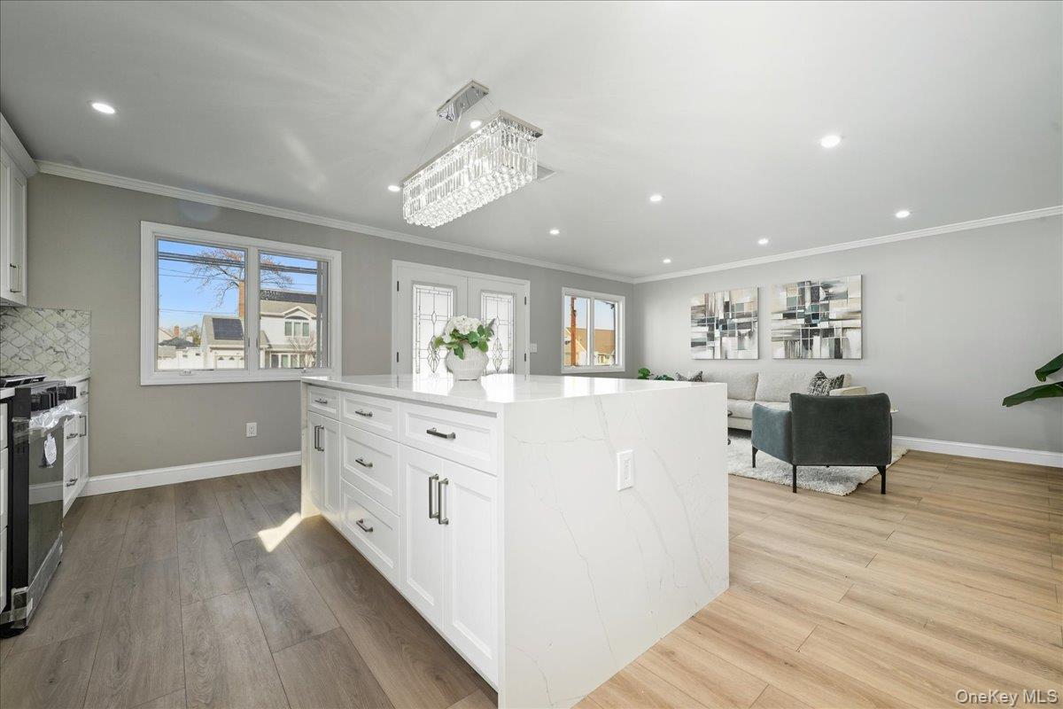 #13 photo, 1050 Hastings Street, Baldwin , NY 11510