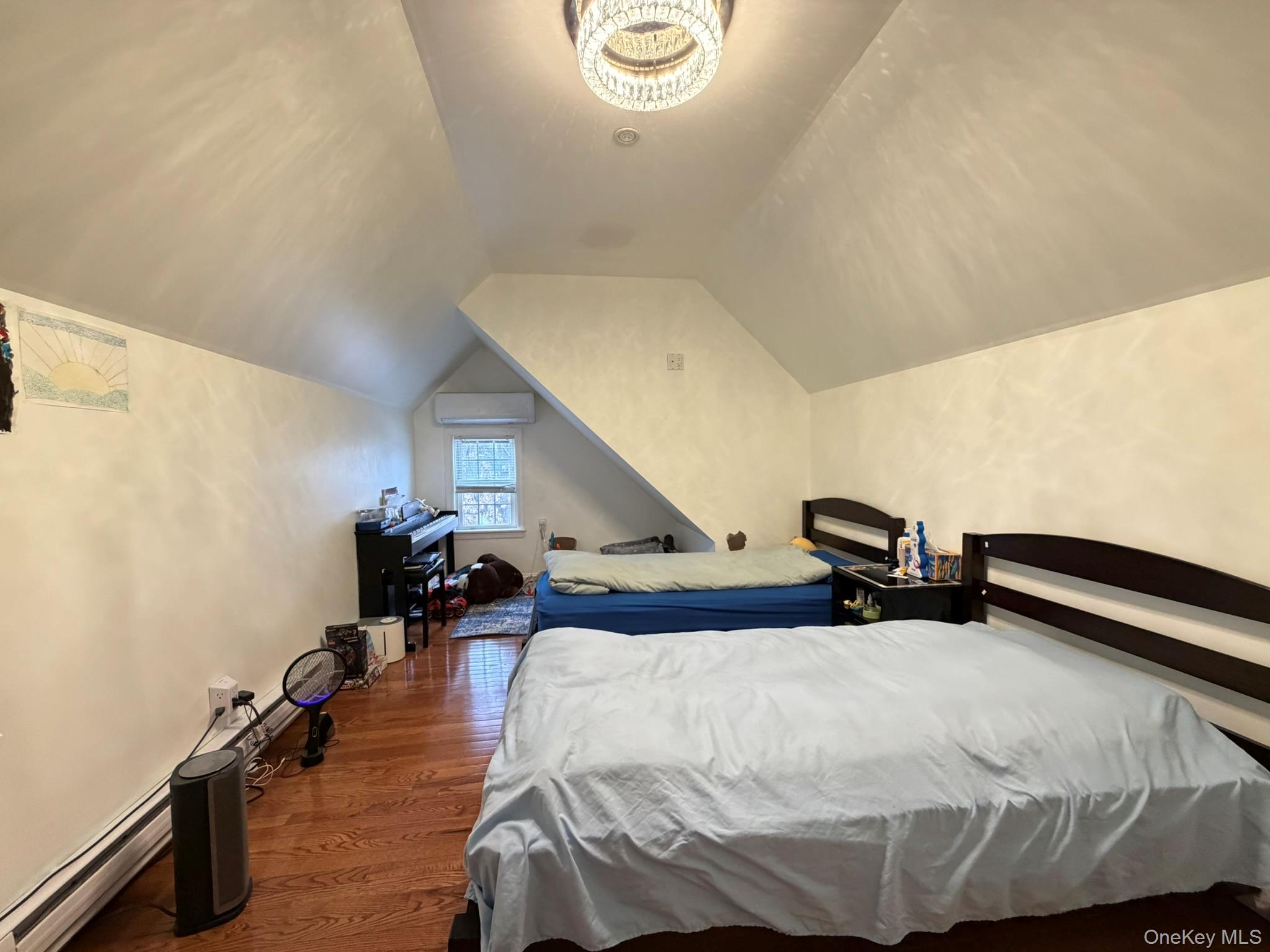 #7 photo, 48-27 213th Street, Bayside , NY 11364