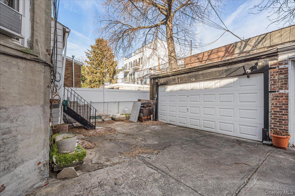 #3 photo, 333 East 26 Street, Brooklyn , NY 11226