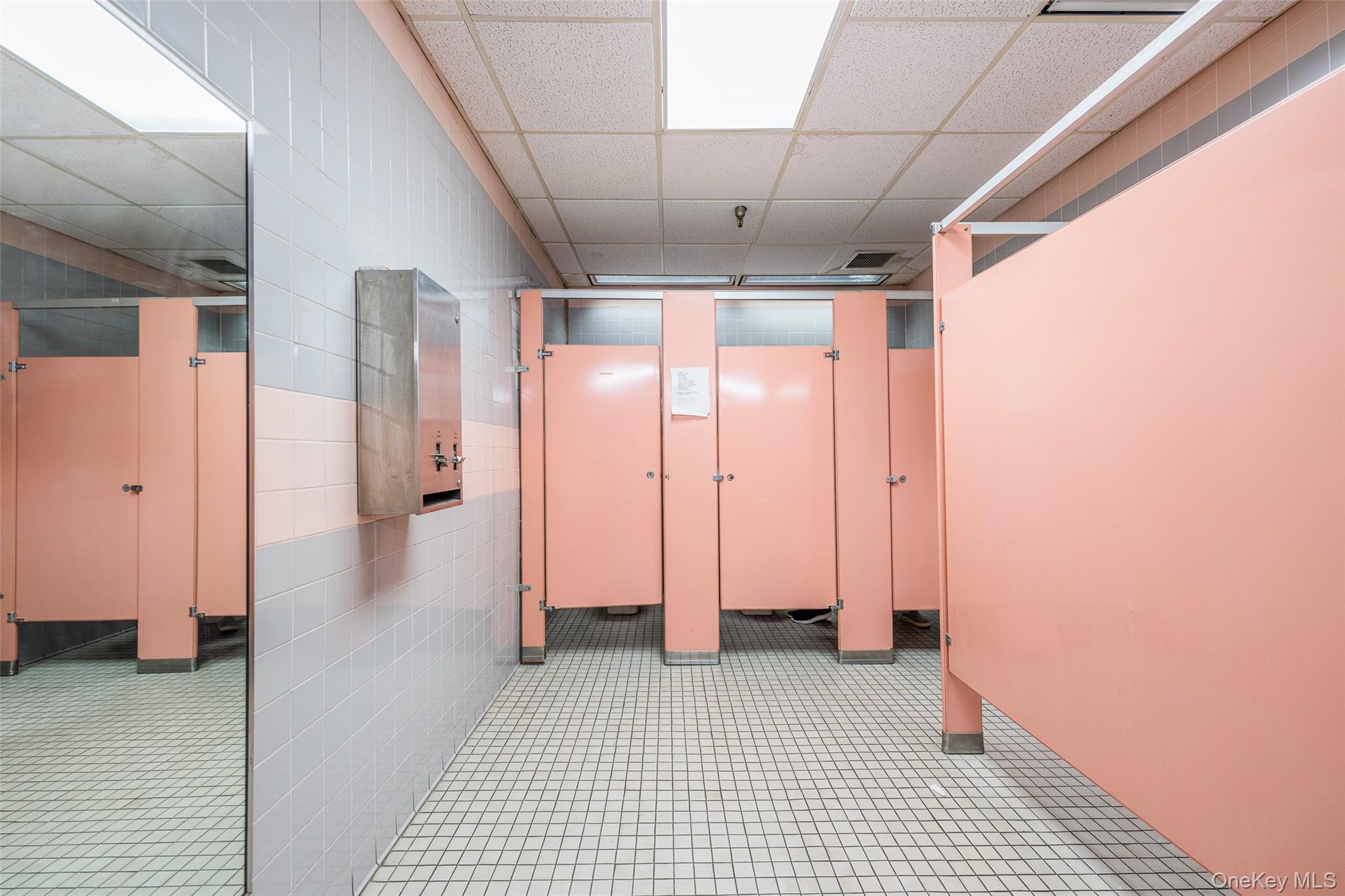 #9 photo, 12909 26th Avenue, Flushing , NY 11354