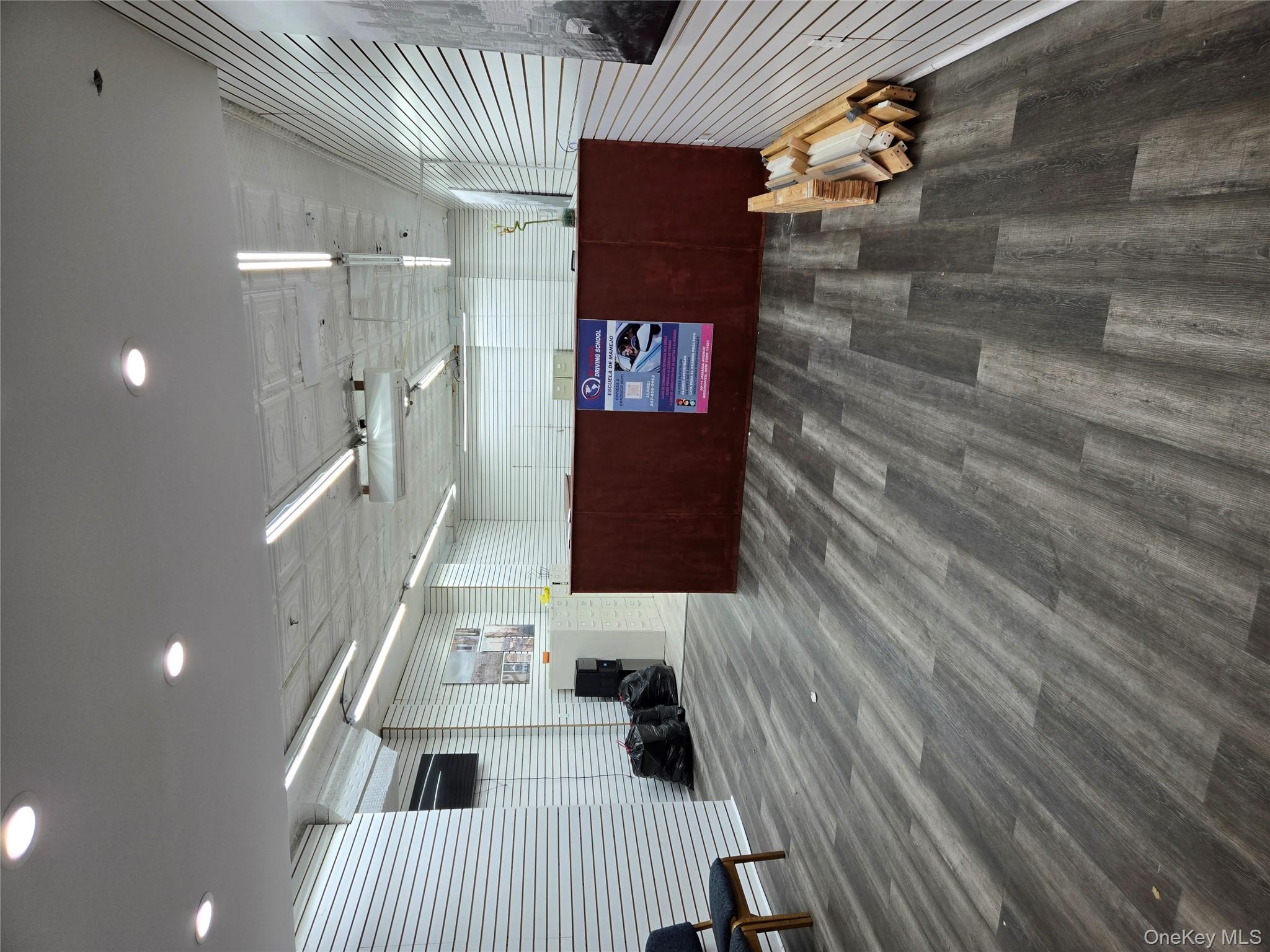 #3 photo, 8011 Jamaica Avenue, Woodhaven , NY 11421