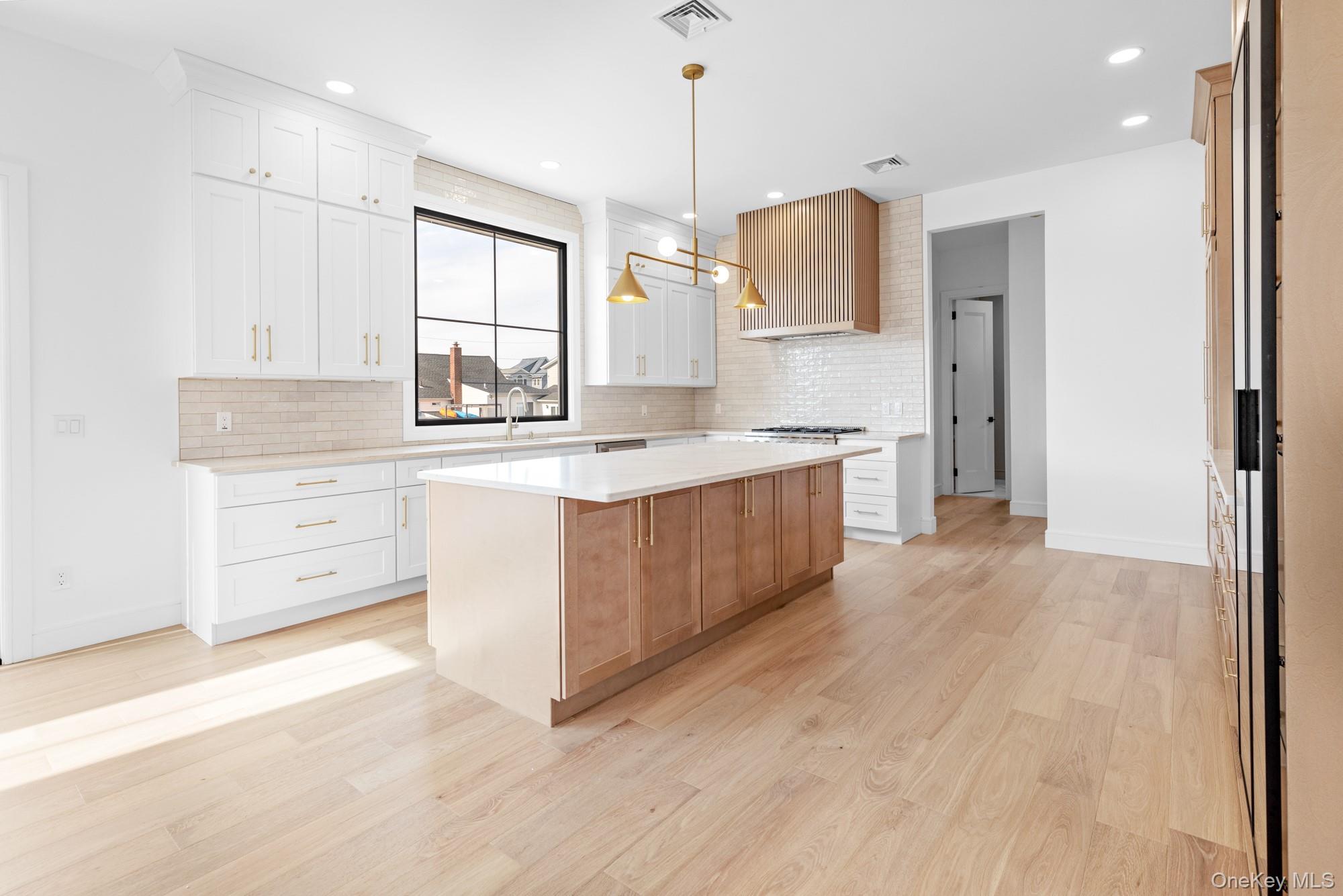 #13 photo, 24 Midway Street, Babylon , NY 11702