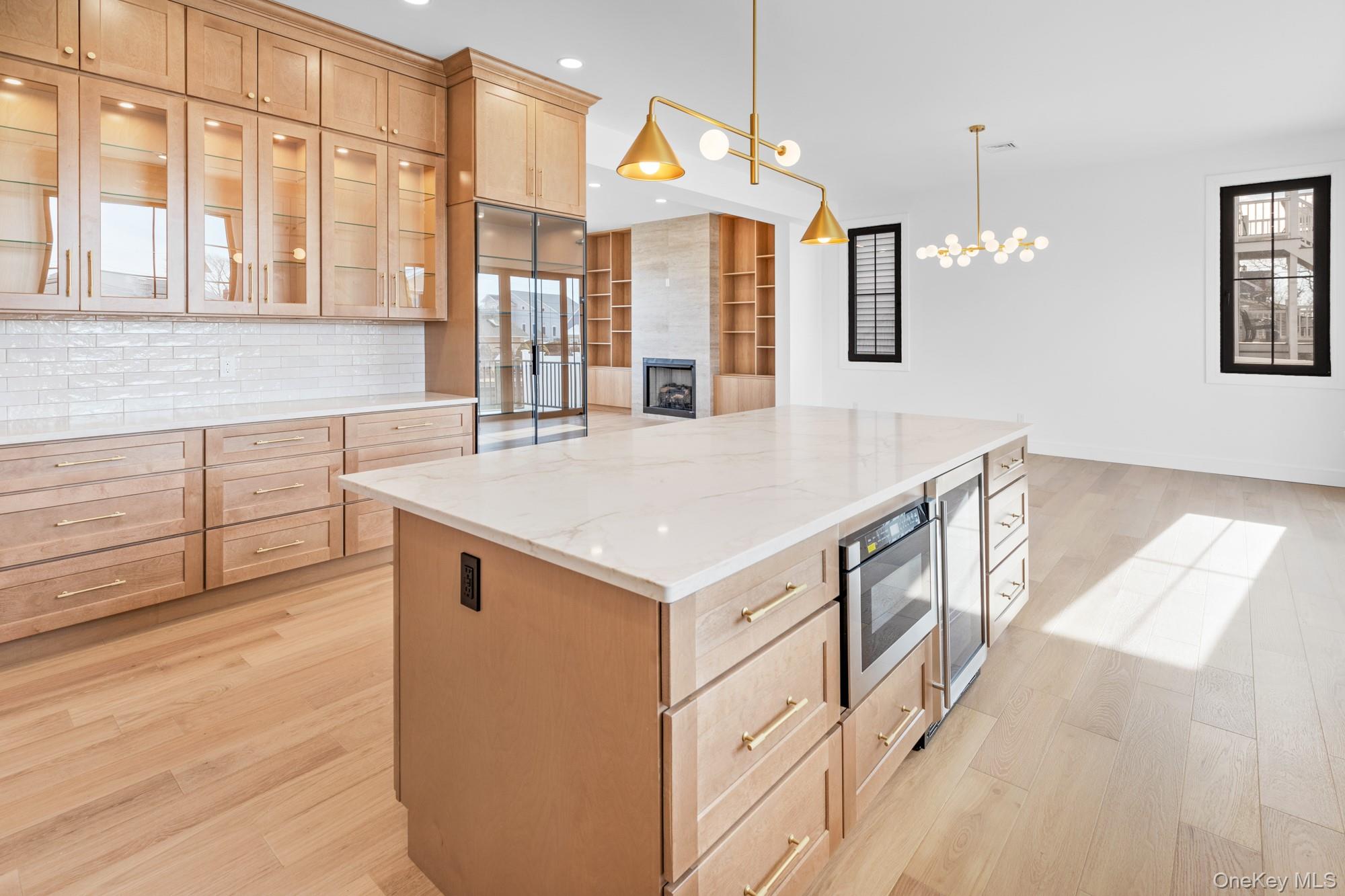 #16 photo, 24 Midway Street, Babylon , NY 11702