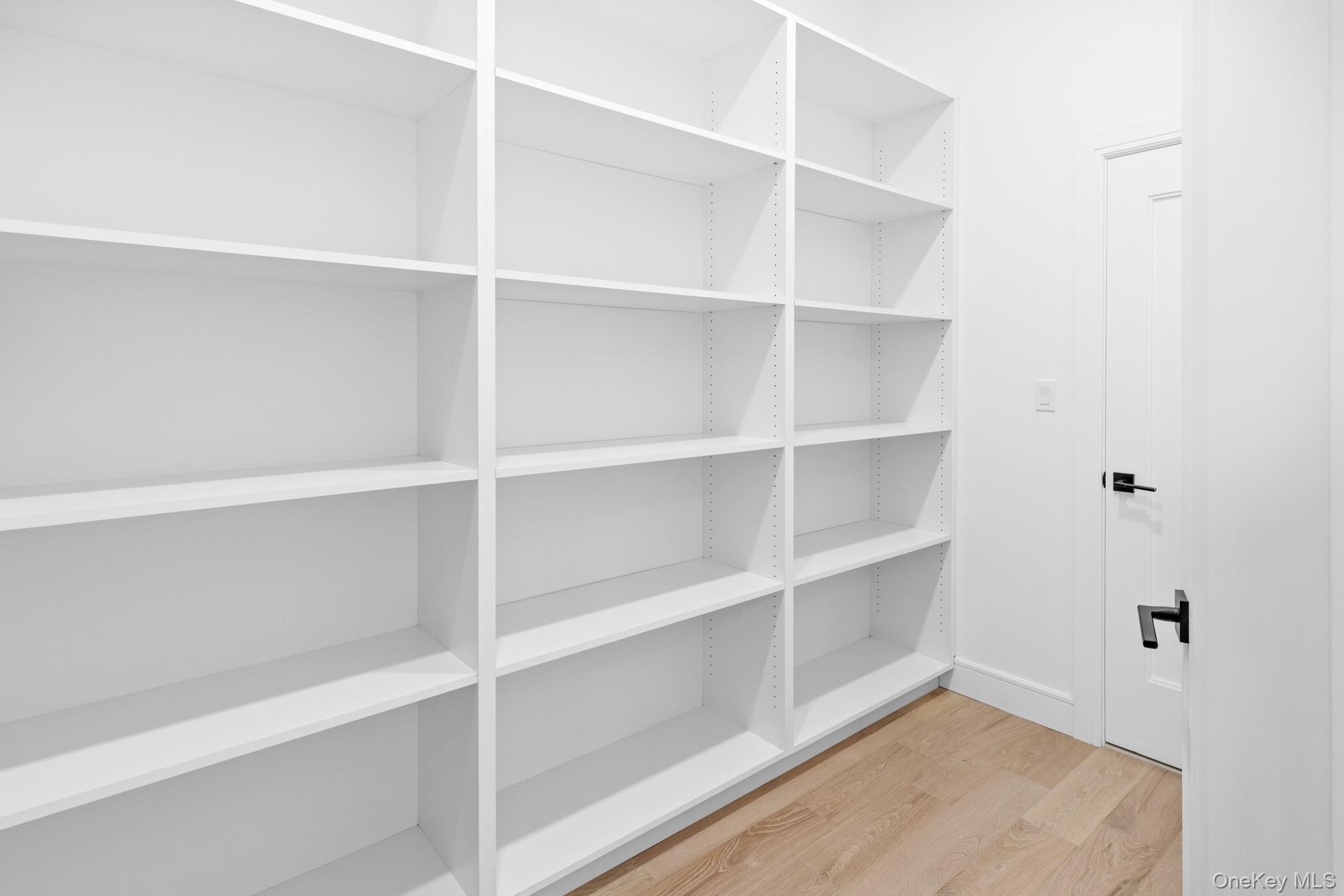 #17 photo, 24 Midway Street, Babylon , NY 11702