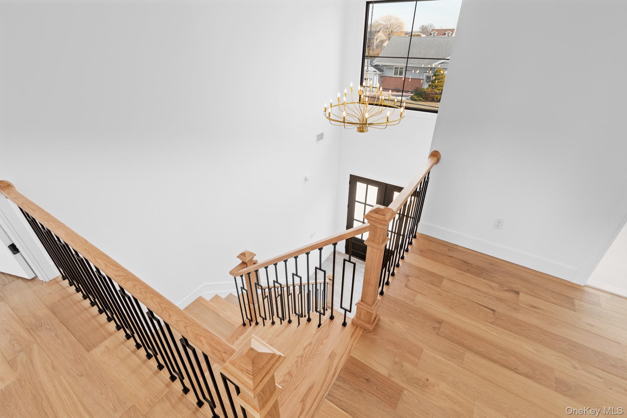 #20 photo, 24 Midway Street, Babylon , NY 11702