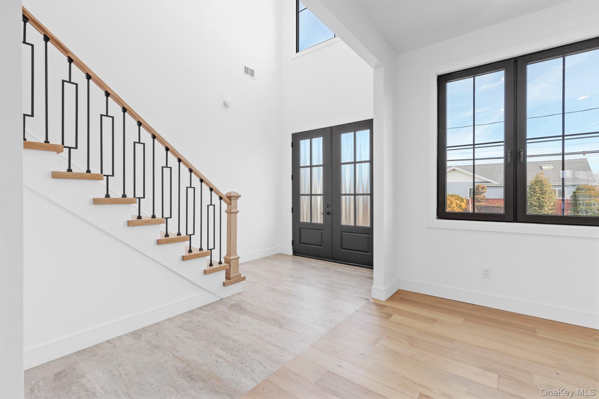 #7 photo, 24 Midway Street, Babylon , NY 11702