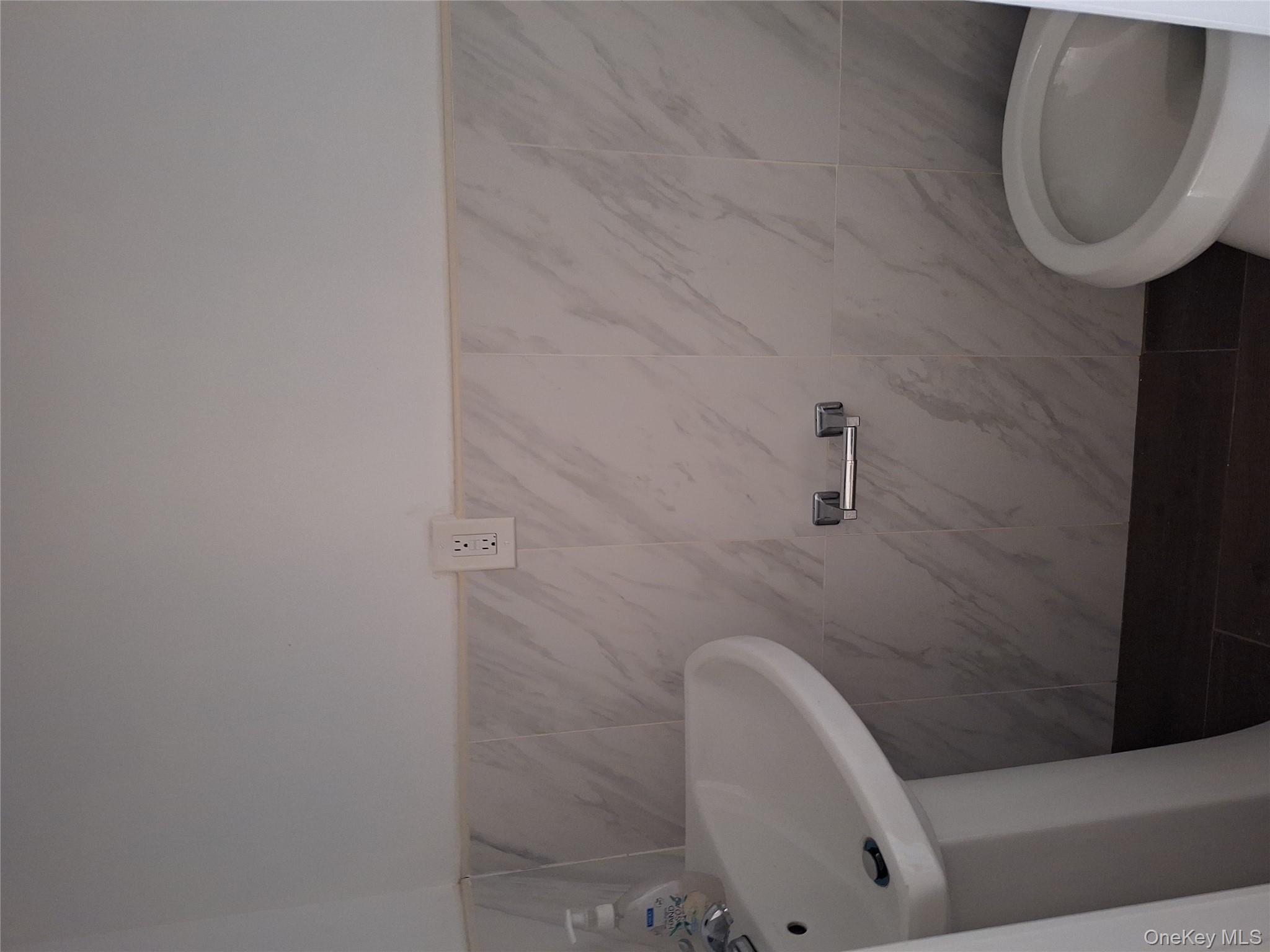 #11 photo, 16718 Hillside Avenue, Jamaica , NY 11432