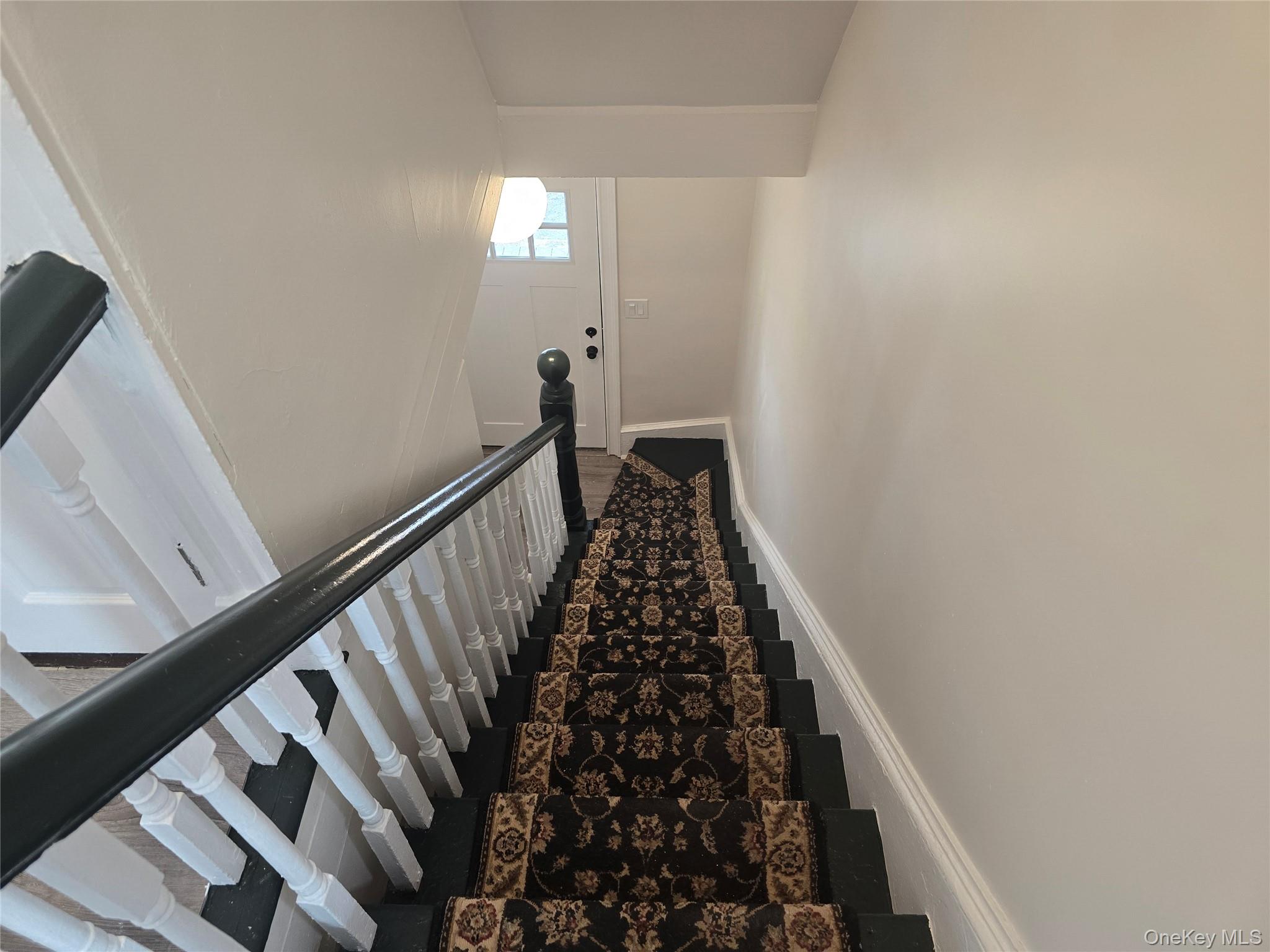 #6 photo, 10 Ohio Avenue, Port Washington , NY 11050