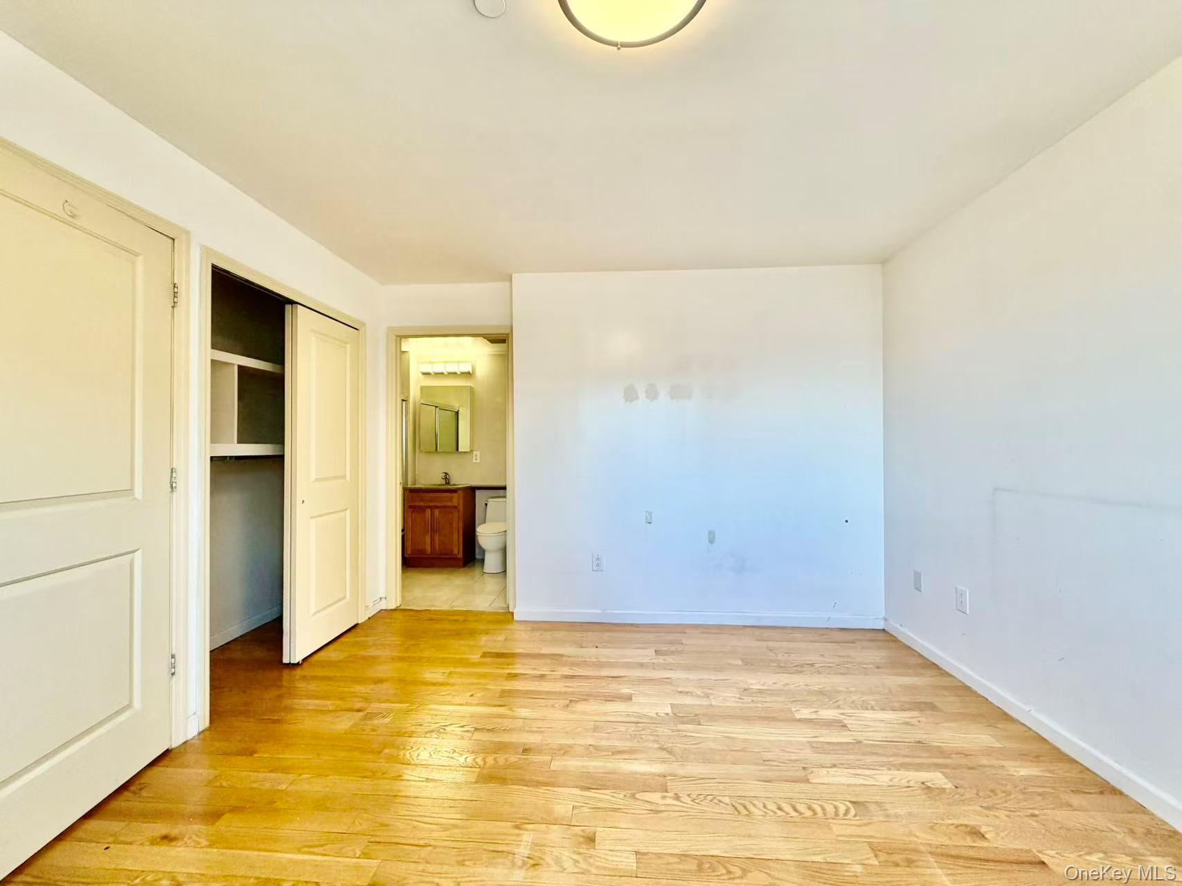 #10 photo, 91-06 Whitney Avenue, Elmhurst , NY 11373