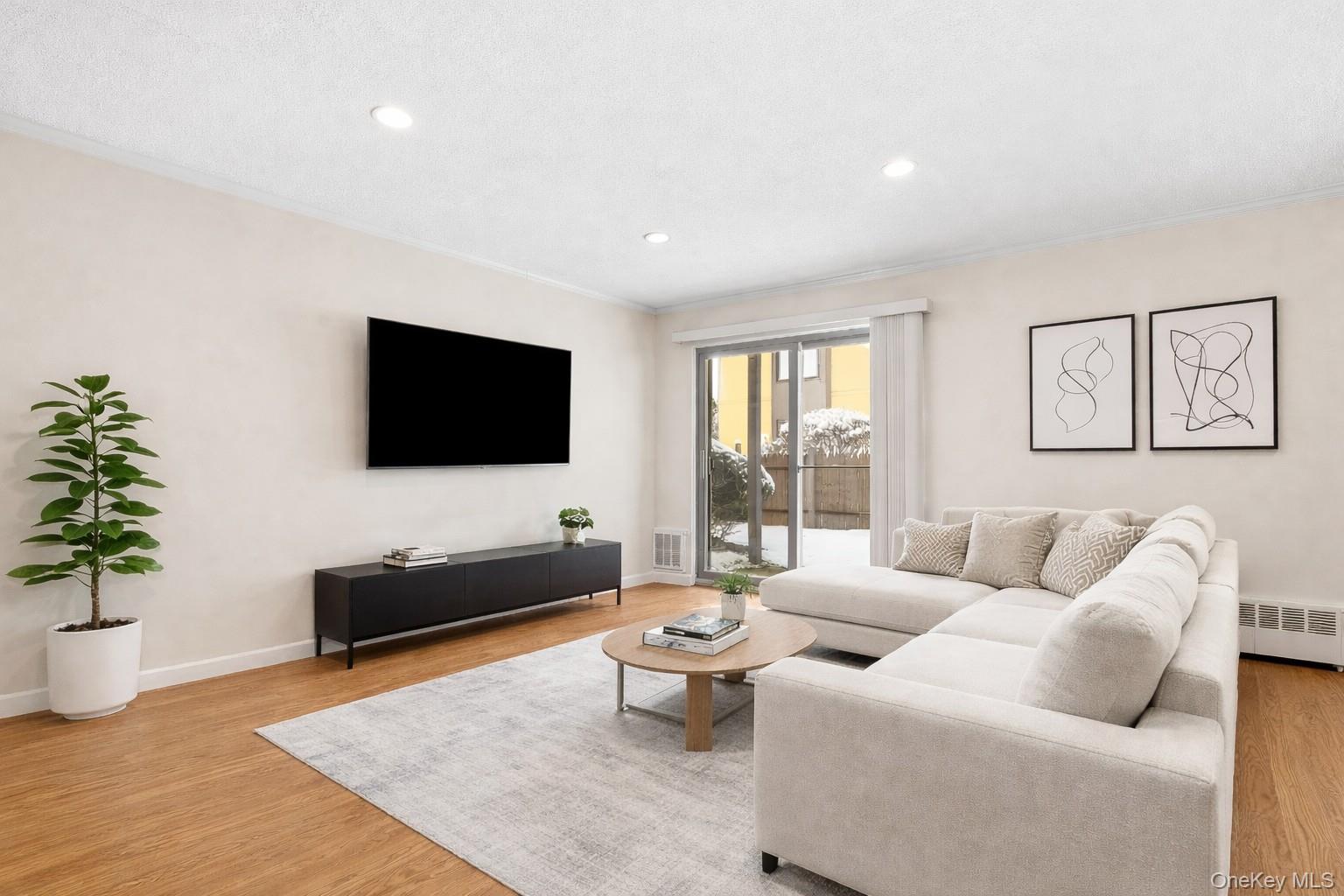 #1 photo, 18 Granada Crescent, White Plains , NY 10603