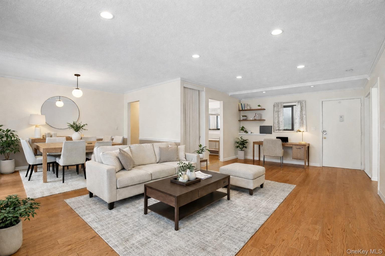 #2 photo, 18 Granada Crescent, White Plains , NY 10603