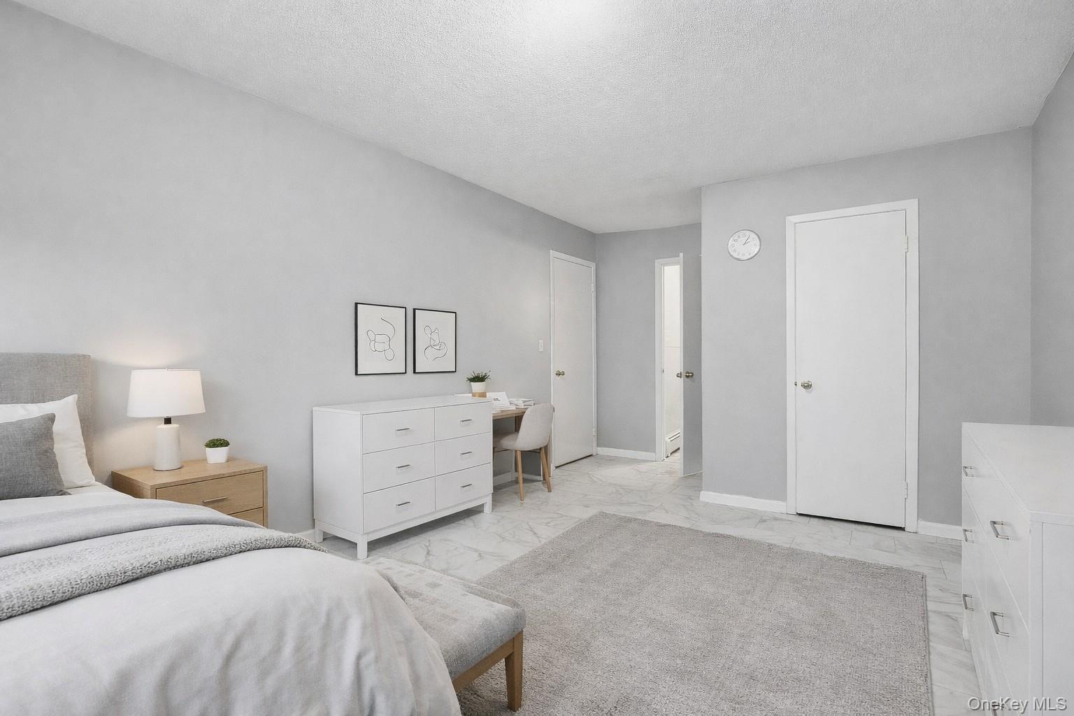 #4 photo, 18 Granada Crescent, White Plains , NY 10603