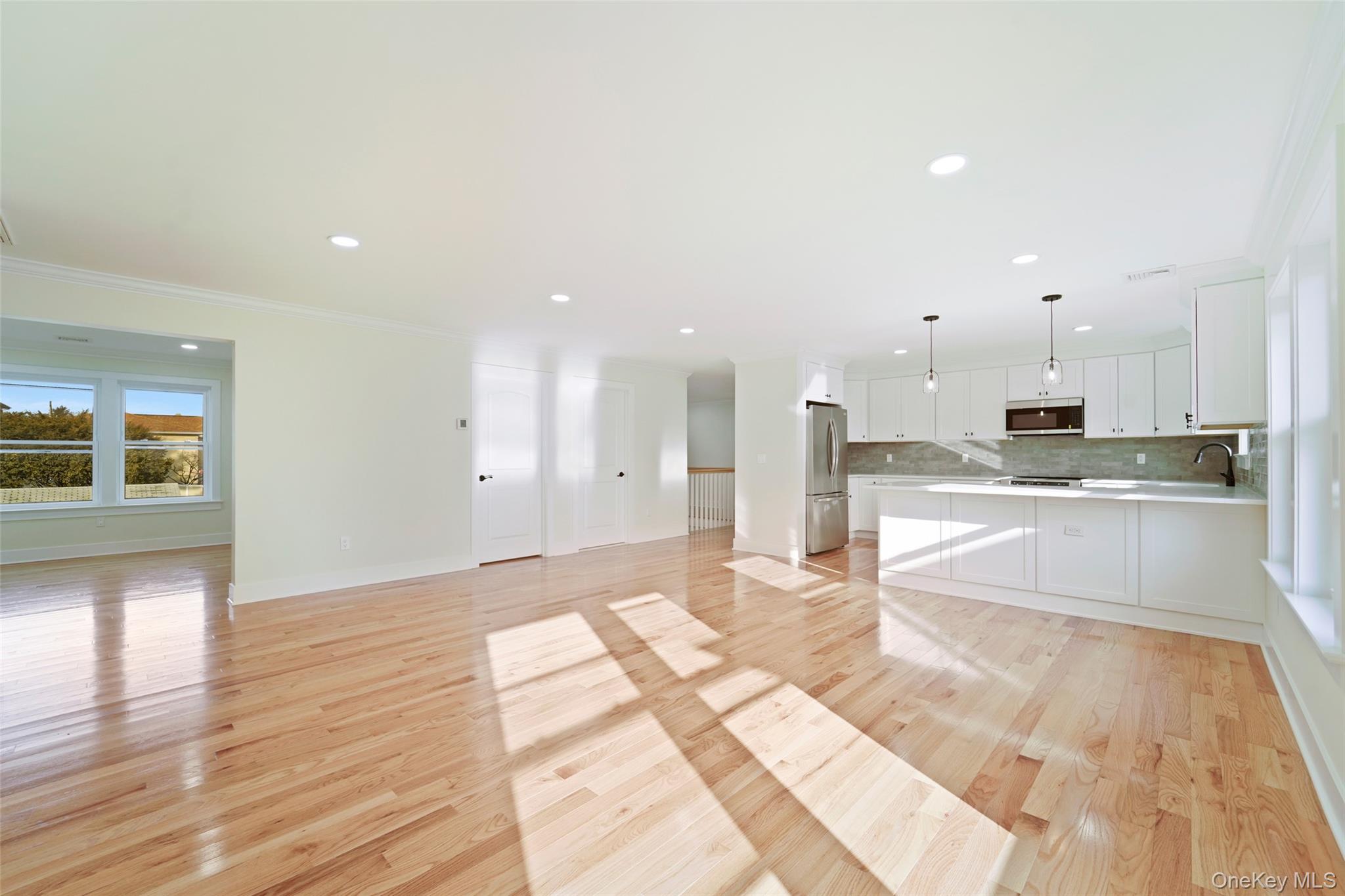 #7 photo, 219 Mile Square Road, Yonkers , NY 10701