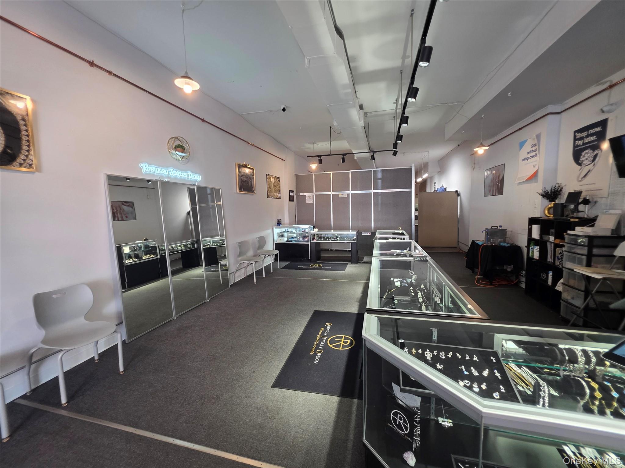 #16 photo, 330 Main Street, Poughkeepsie , NY 12601