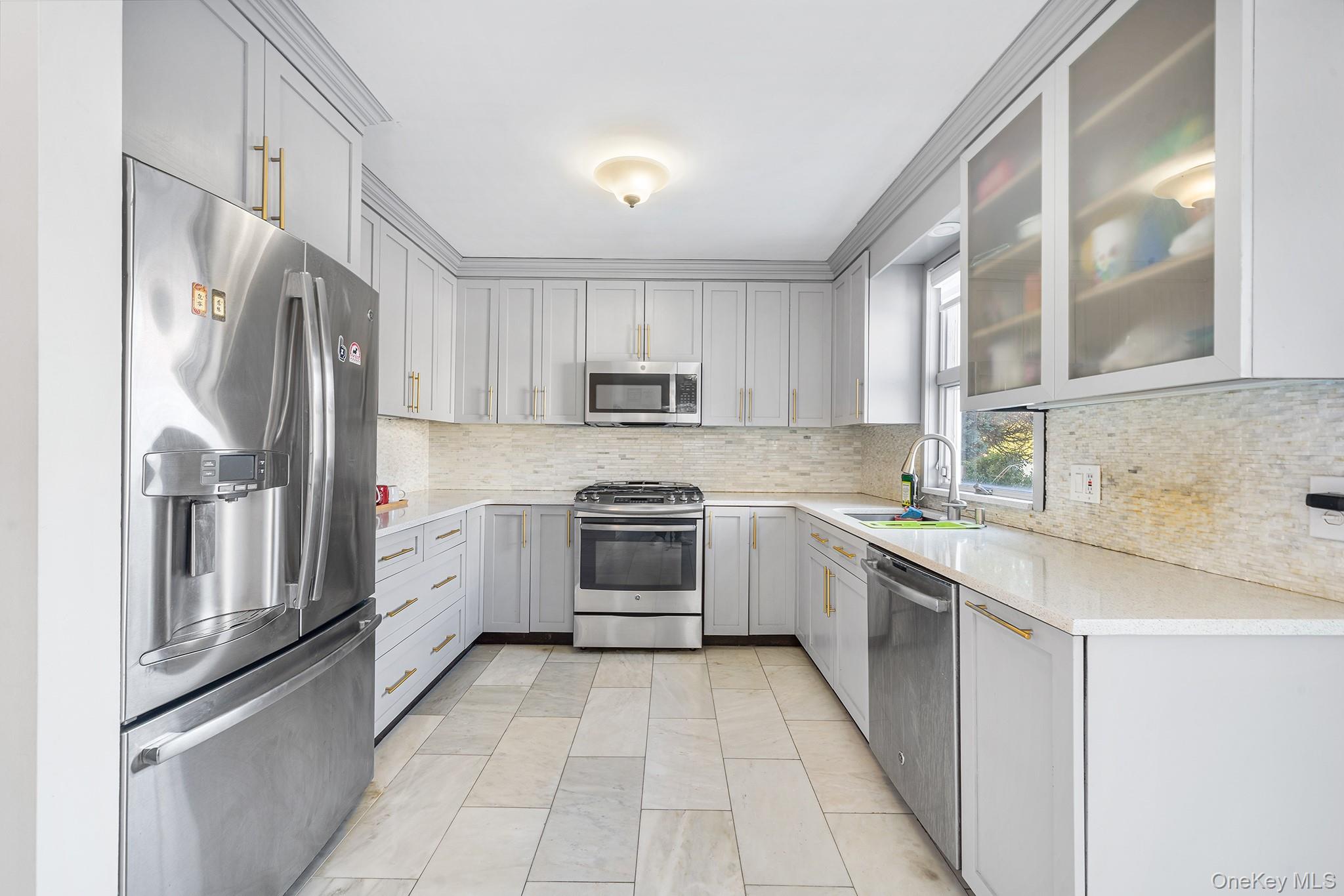 #1 photo, 36 Brian Street, New Hyde Park , NY 11040