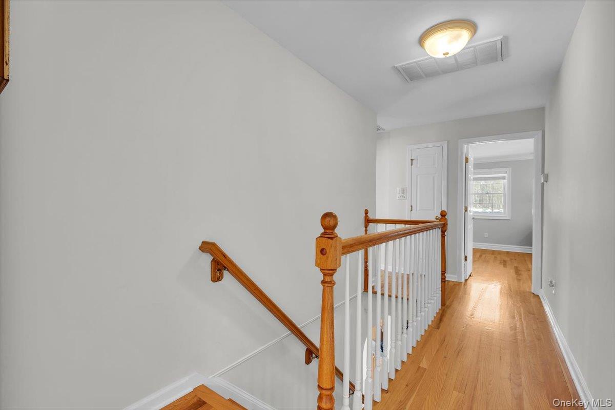 #11 photo, 31 Stevenson Avenue, Cortlandt Manor , NY 10567