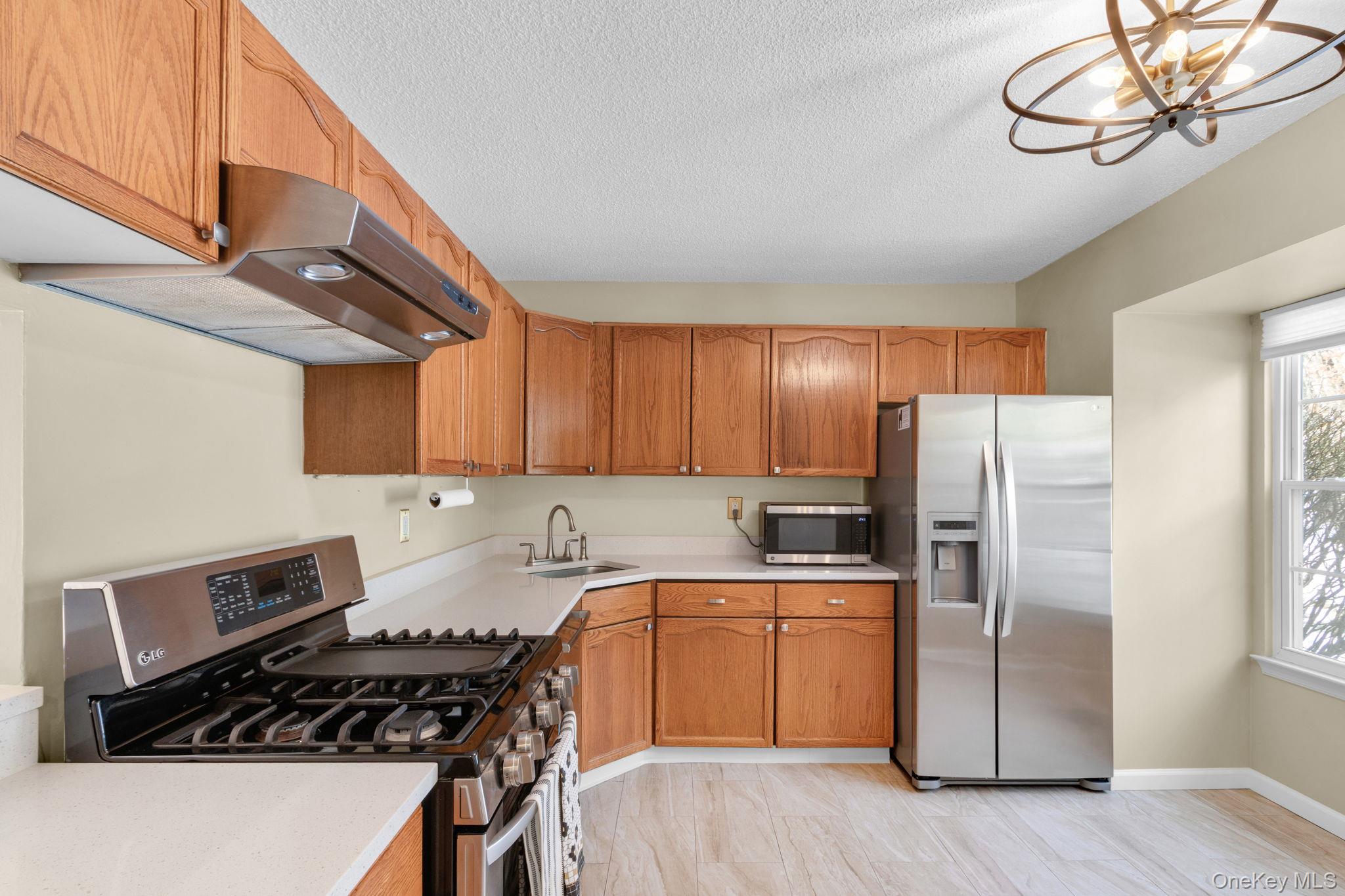 #12 photo, 8 Cumberland Court, Peekskill , NY 10566