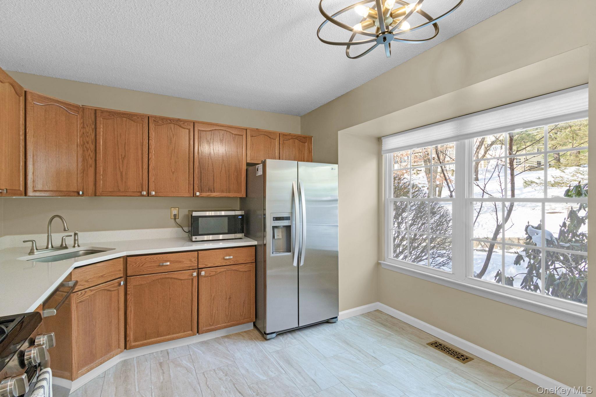 #13 photo, 8 Cumberland Court, Peekskill , NY 10566