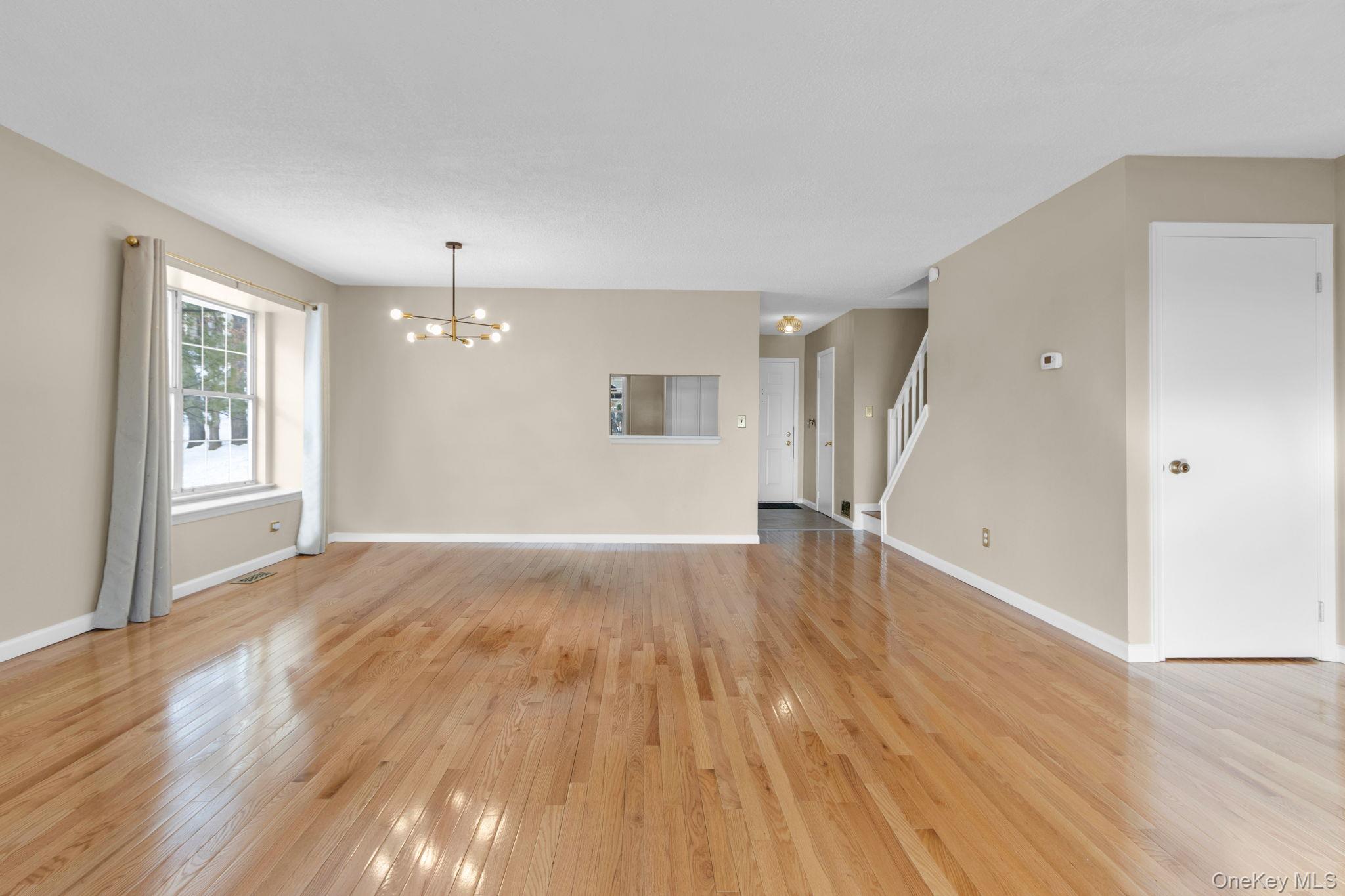 #9 photo, 8 Cumberland Court, Peekskill , NY 10566