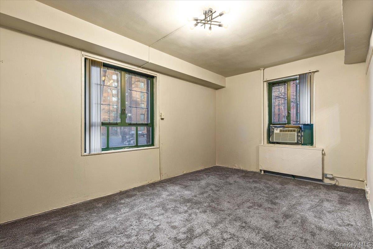 #4 photo, 1480 Parkchester Road, Bronx , NY 10462