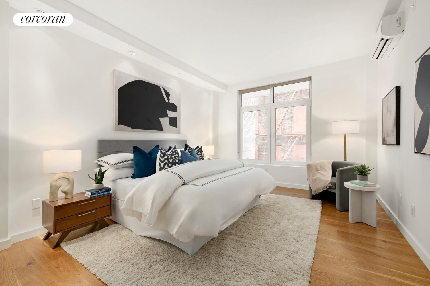 #7 photo, 241 W 107TH Street, मैनहटन Upper West Side , NY 10025