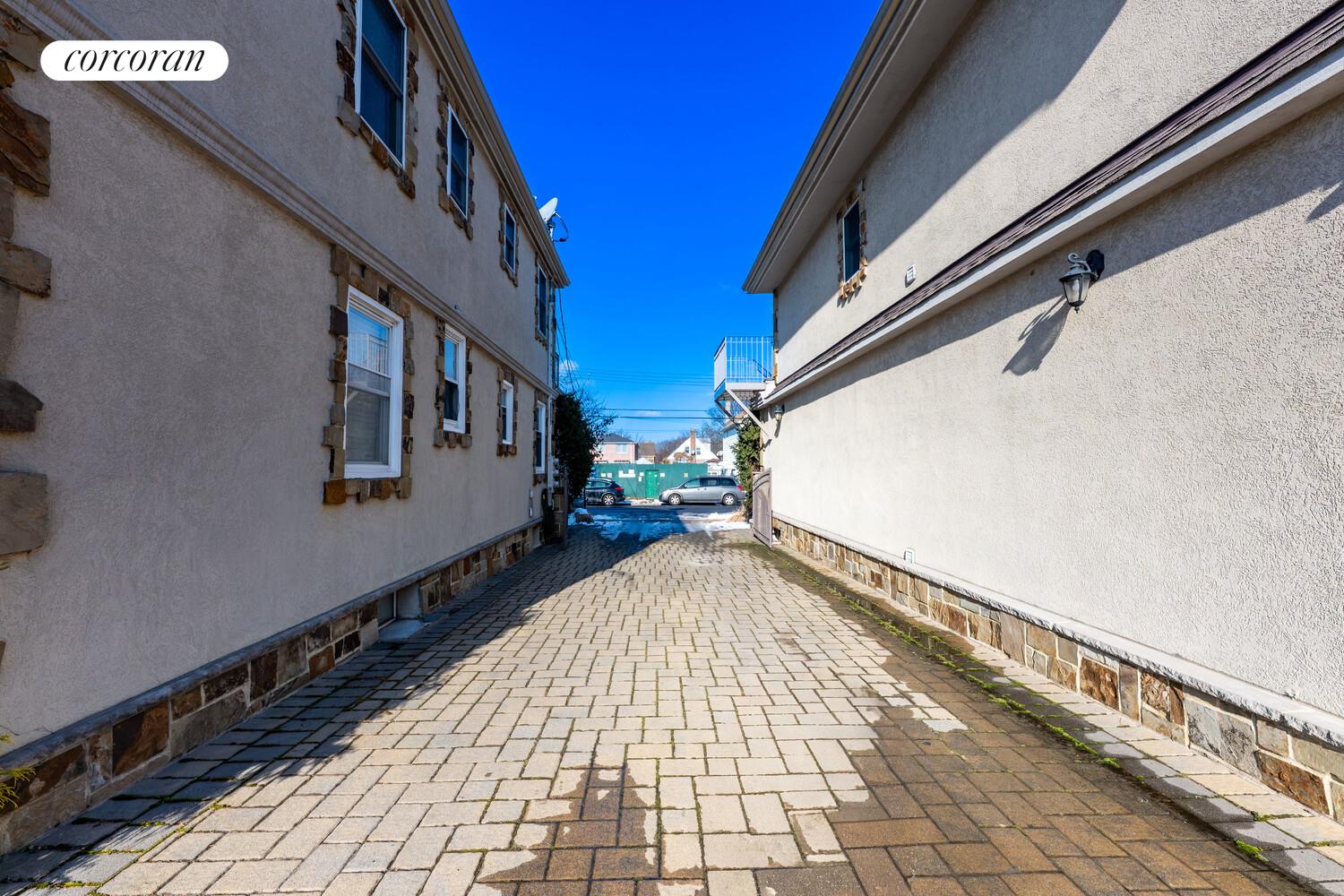 #15 photo, 162-12-20 77TH Road, Flushing , NY 11366