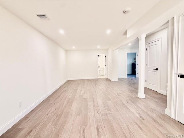 #19 photo, 10 Amarr Drive, Shirley , NY 11967