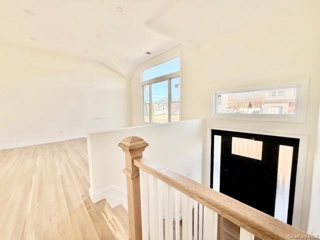 #5 photo, 10 Amarr Drive, Shirley , NY 11967