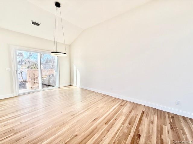 #6 photo, 10 Amarr Drive, Shirley , NY 11967