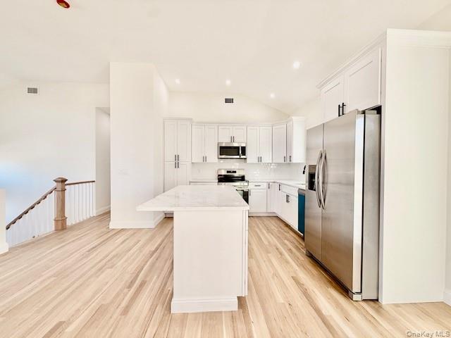 #8 photo, 10 Amarr Drive, Shirley , NY 11967