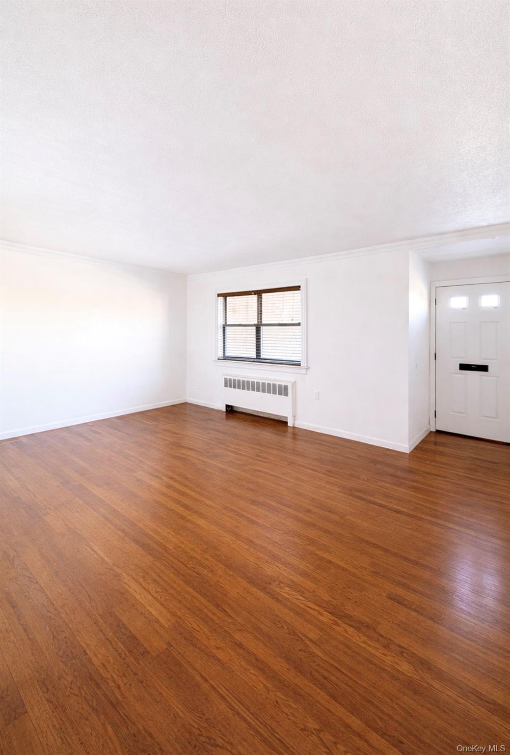 #6 photo, 7535 217 Street, Oakland Gardens , NY 11364