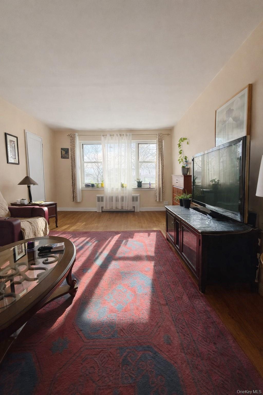 #1 photo, 15033 Jewel Avenue, קווינס Flushing , NY 11367