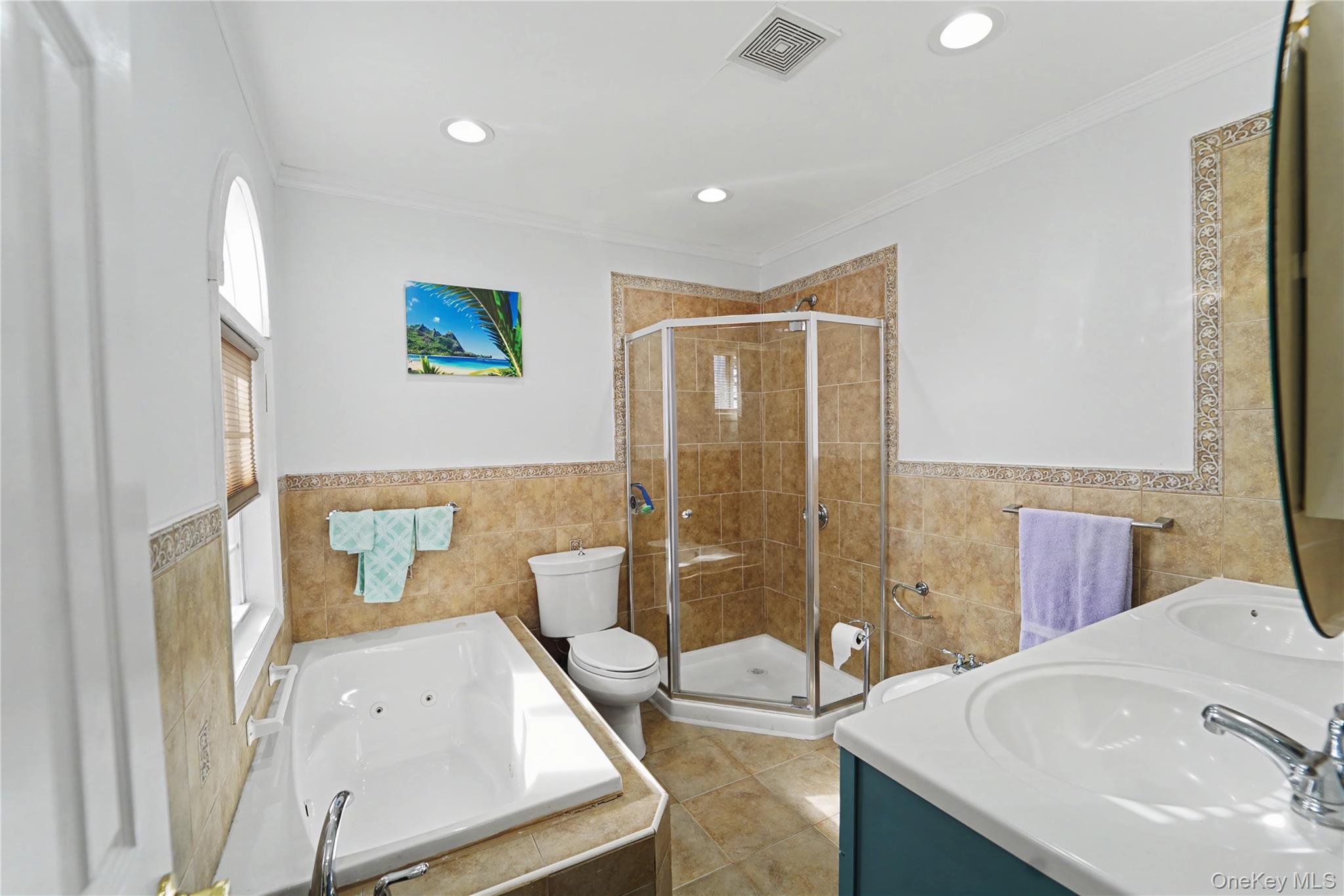 #11 photo, 21 Francisco ave Francisco ave, Central Islip , NY 11722