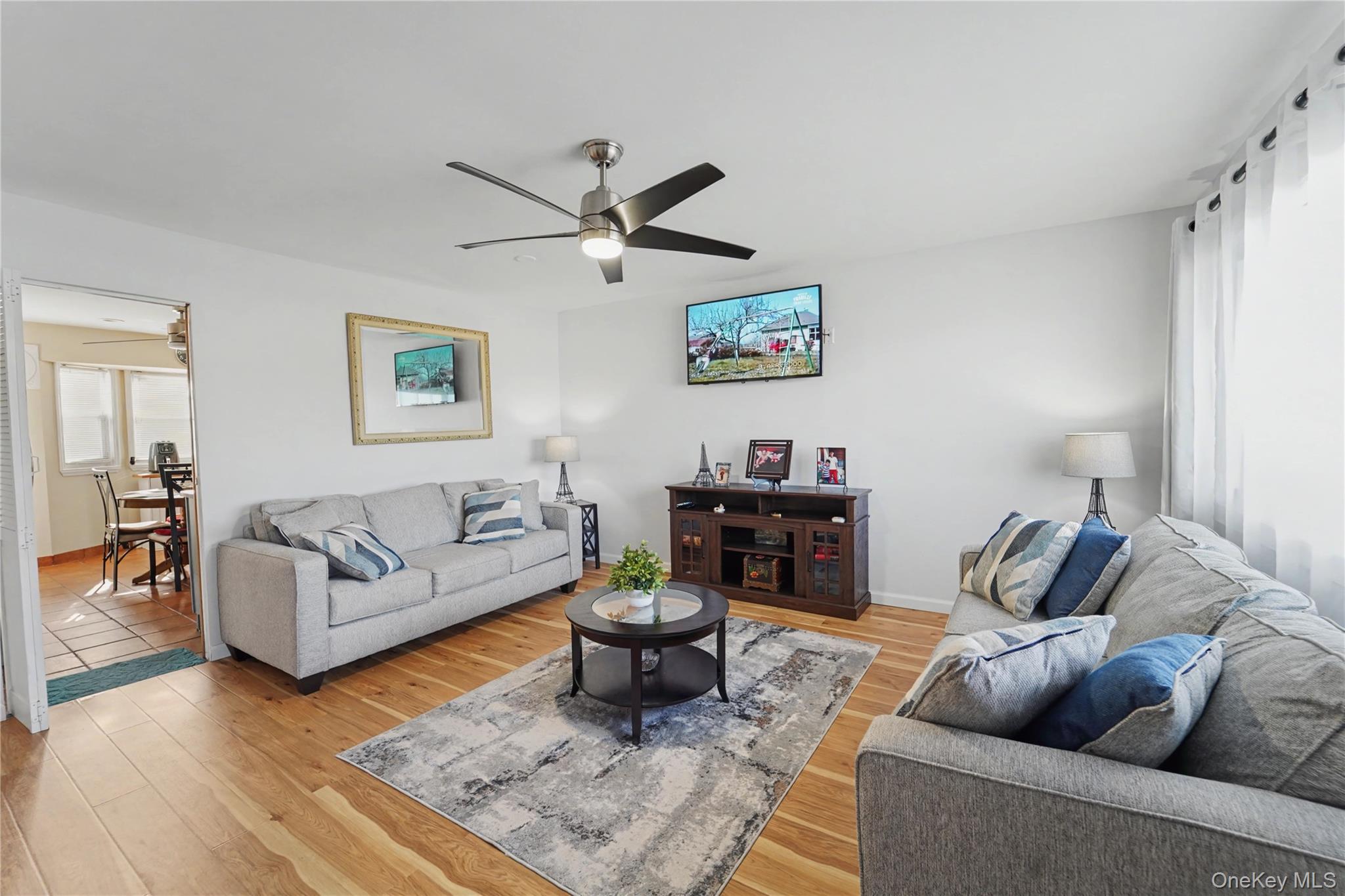 #3 photo, 21 Francisco ave Francisco ave, Central Islip , NY 11722