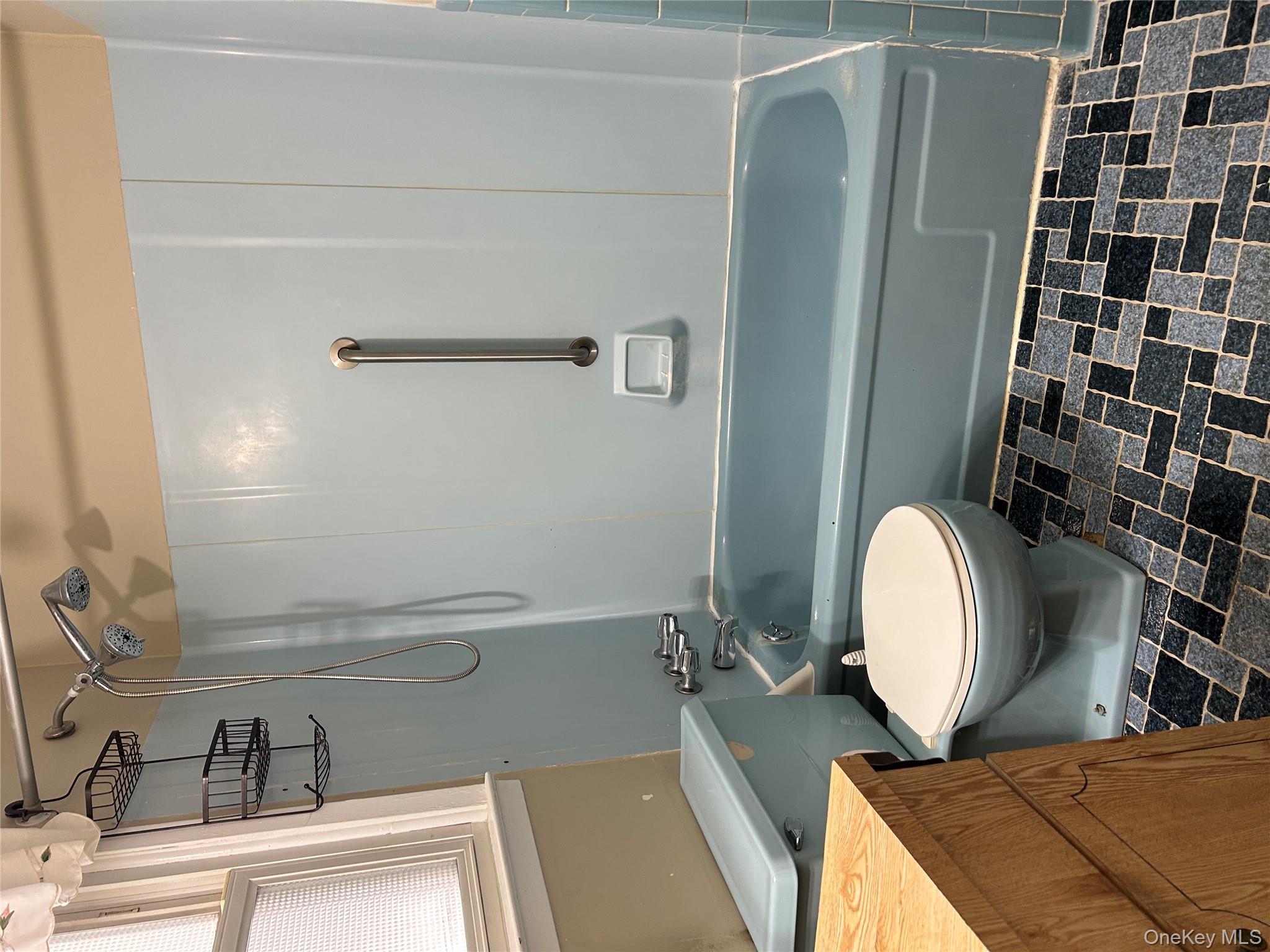 #6 photo, 43 2nd Street, Ronkonkoma , NY 11779