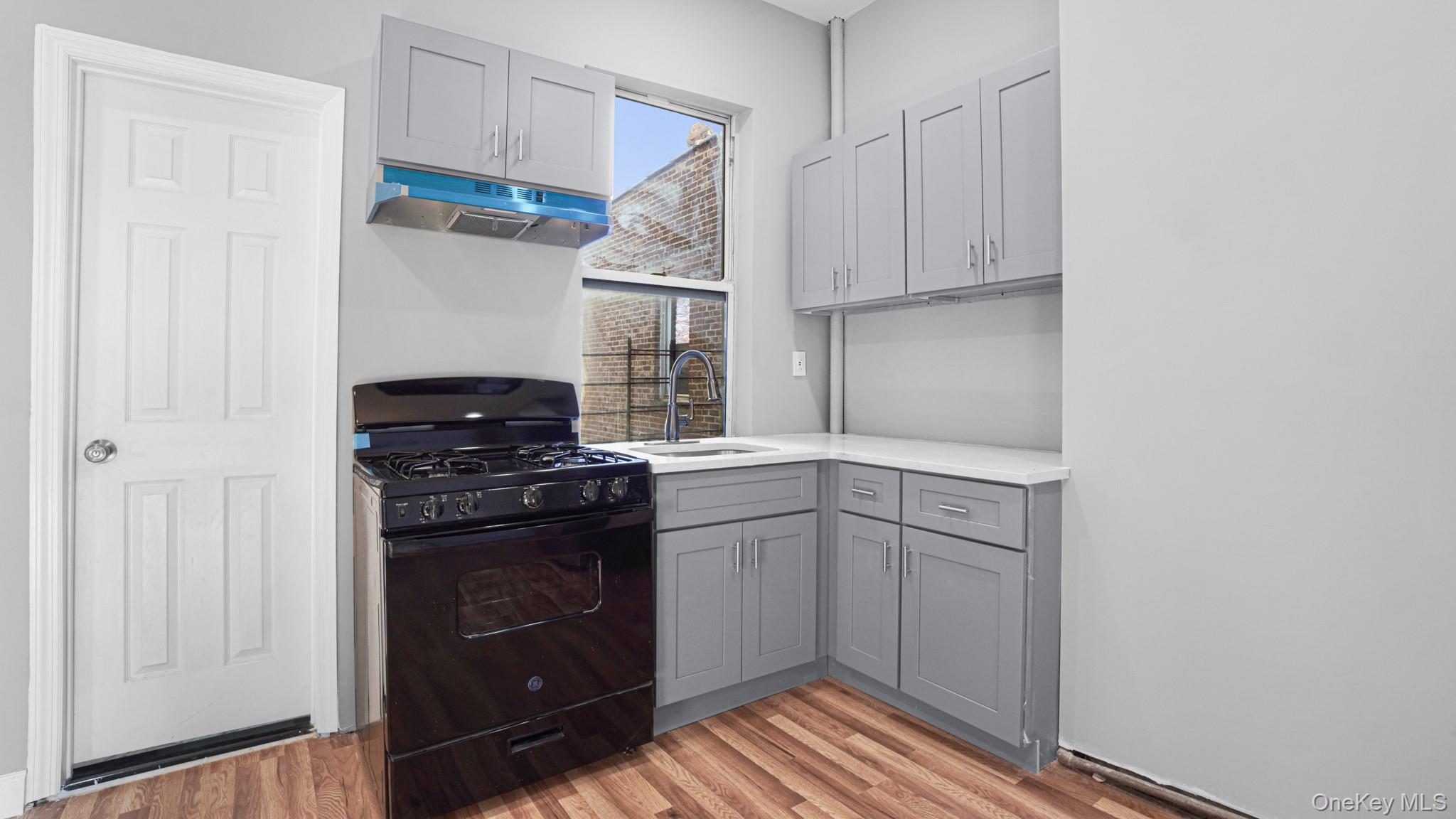 #15 photo, 10643 156th Street, Jamaica , NY 11433